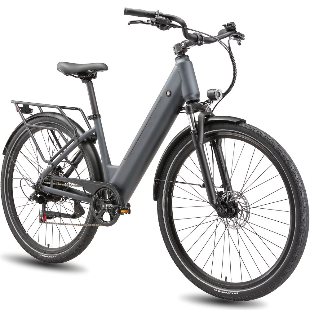 Una bicicleta eléctrica gris de paseo con portaequipajes y guardabarros.