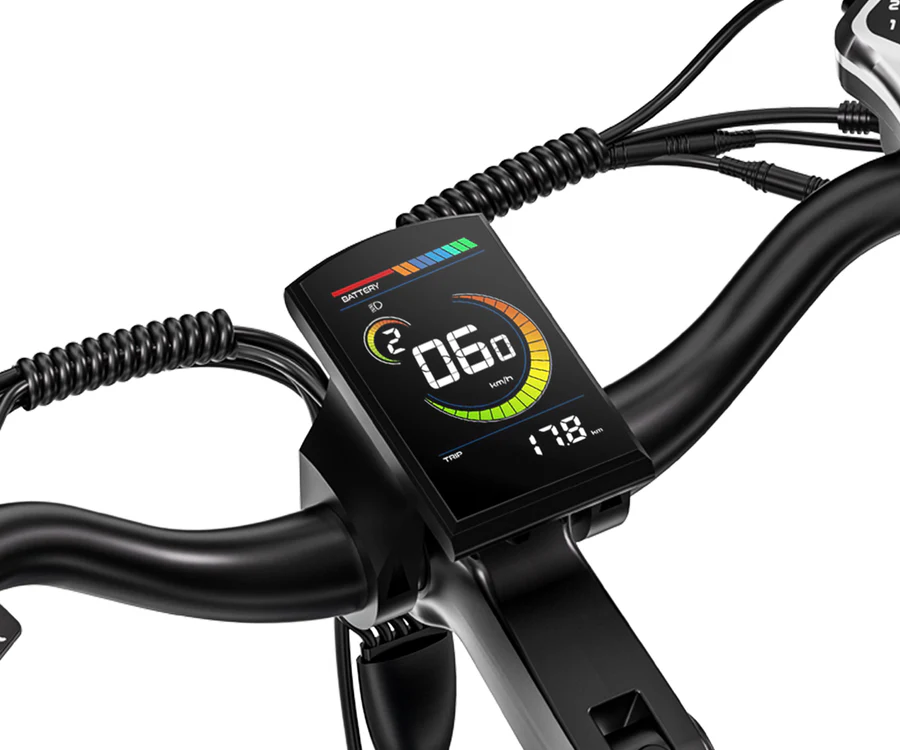 Digitalanzeige eines Fahrrads mit Geschwindigkeit, Batteriestand und Trip-Anzeige.