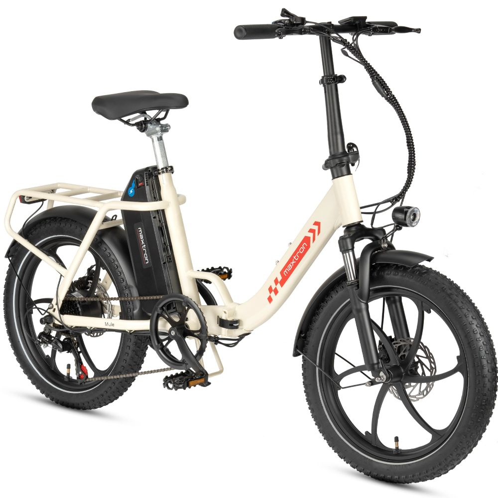 Una bicicletta elettrica pieghevole color crema con pneumatici, parafanghi e sella neri.