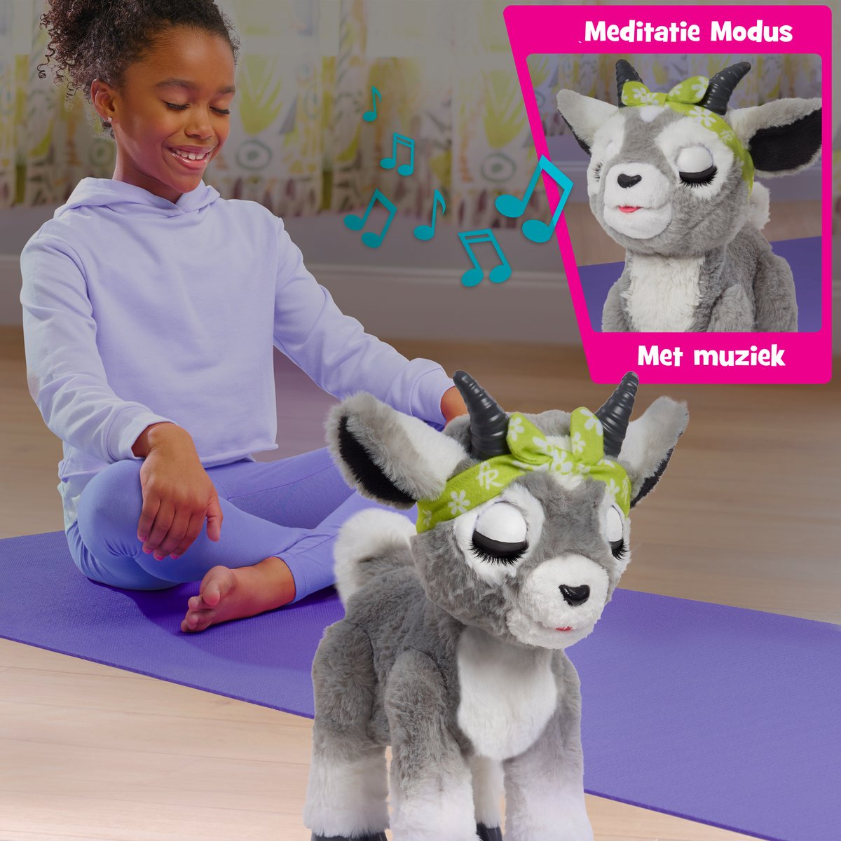 Una niña medita en una esterilla junto a una cabra de peluche con notas musicales.