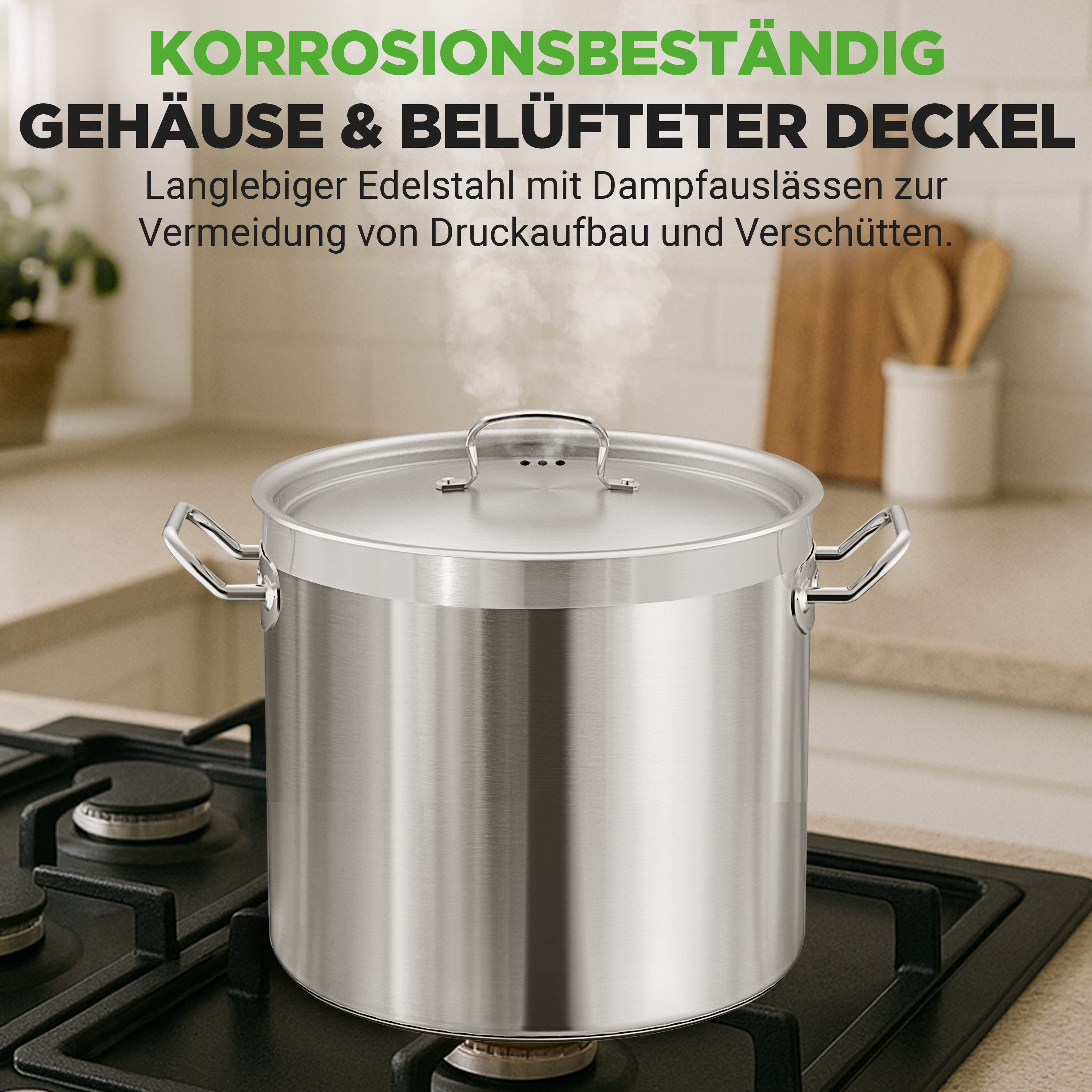 Ein Topf aus Edelstahl mit belüftetem Deckel dampft auf einem Gasherd.
