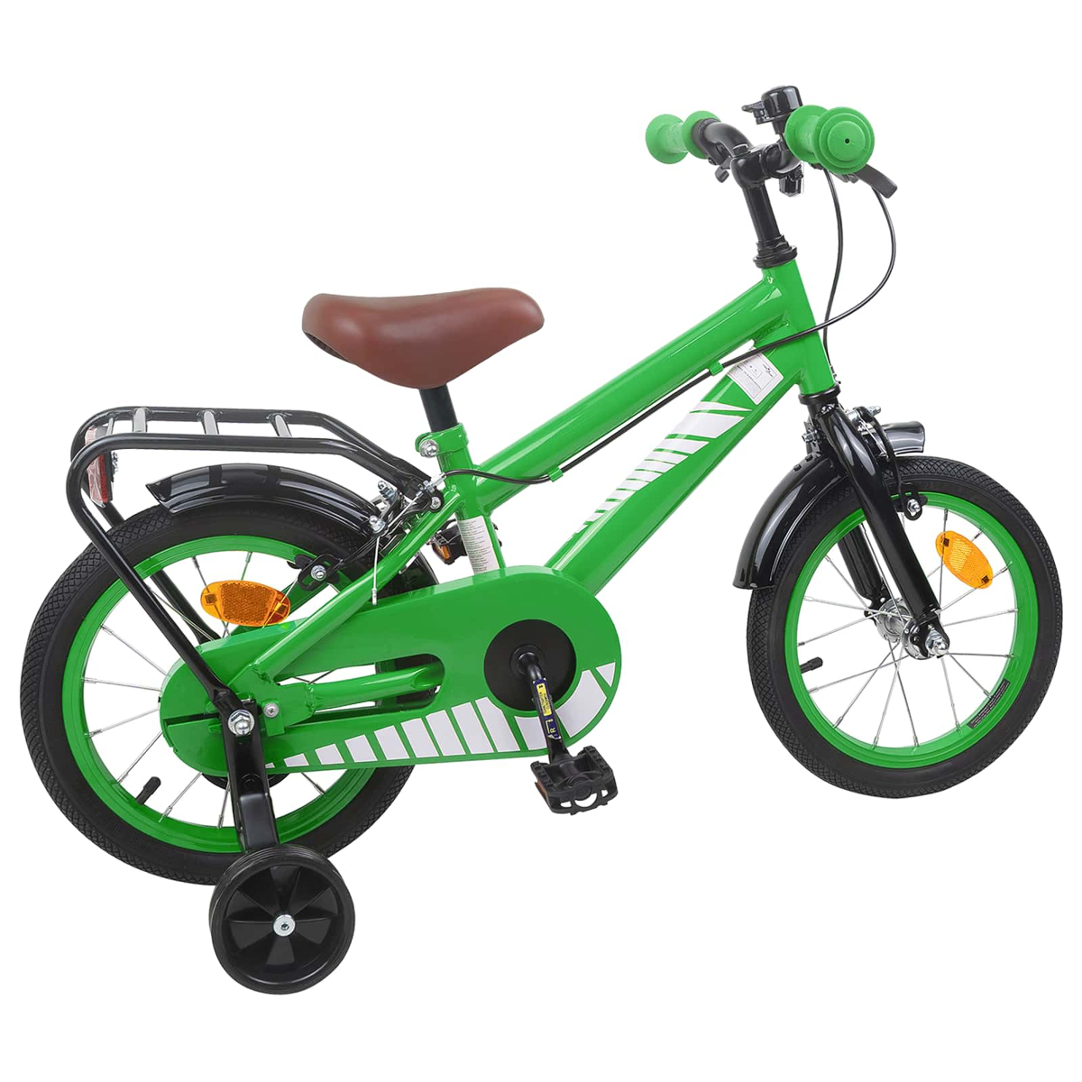 Ein grünes Kinderfahrrad mit braunem Sattel, Stützrädern und Gepäckträger.