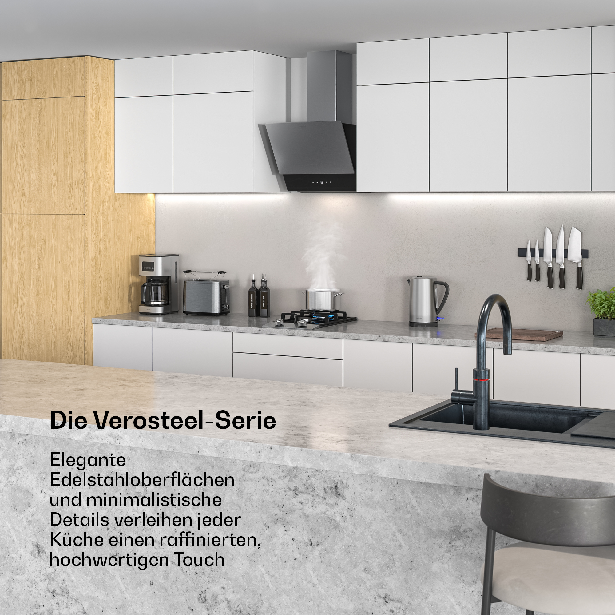 Moderne Küche mit Holz- und weißen Schränken, Dunstabzugshaube, Kochfeld, Kaffeemaschine und Toaster.