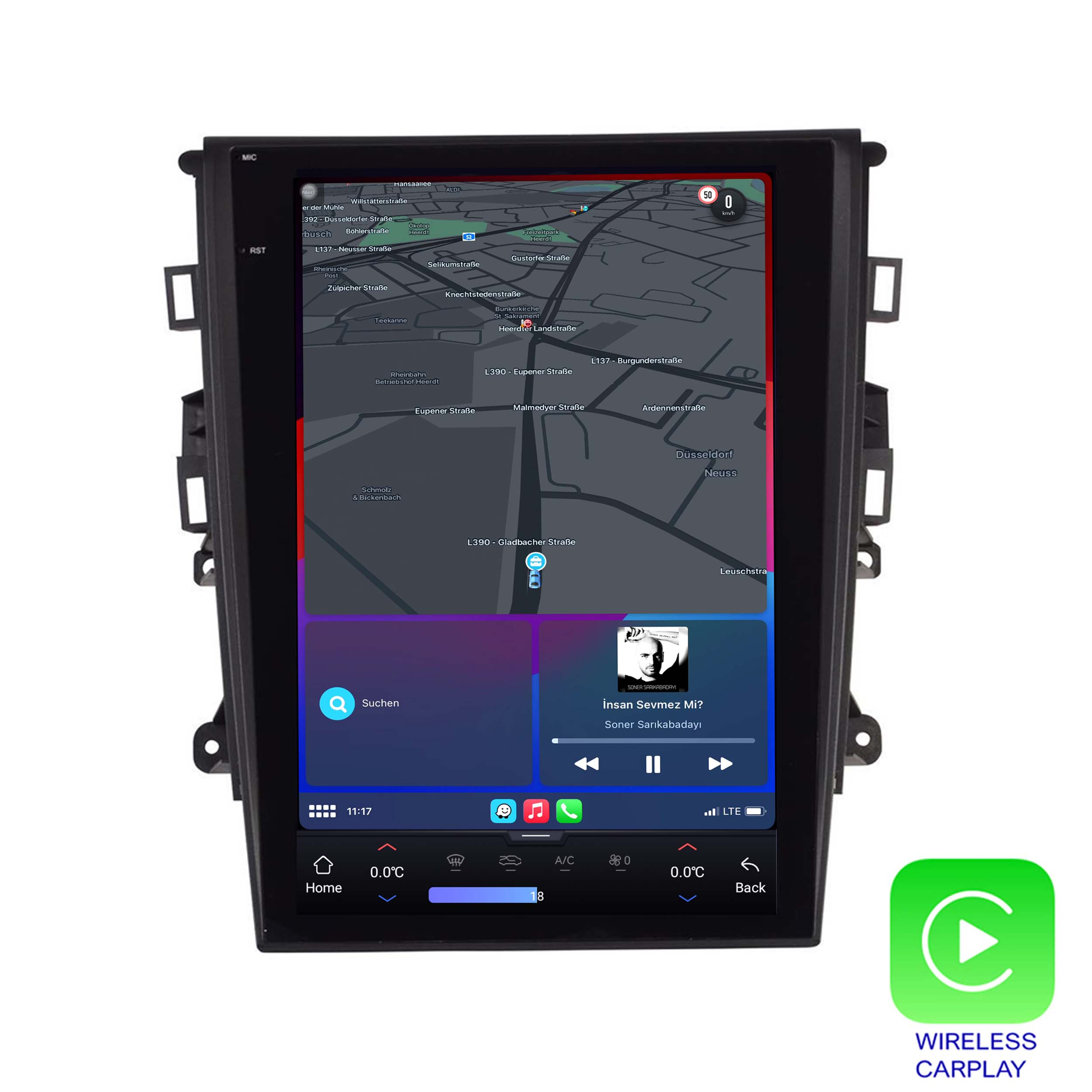 Ein Auto-Infotainmentsystem mit Navigationskarte, Musiksteuerung und Klimaregelung.