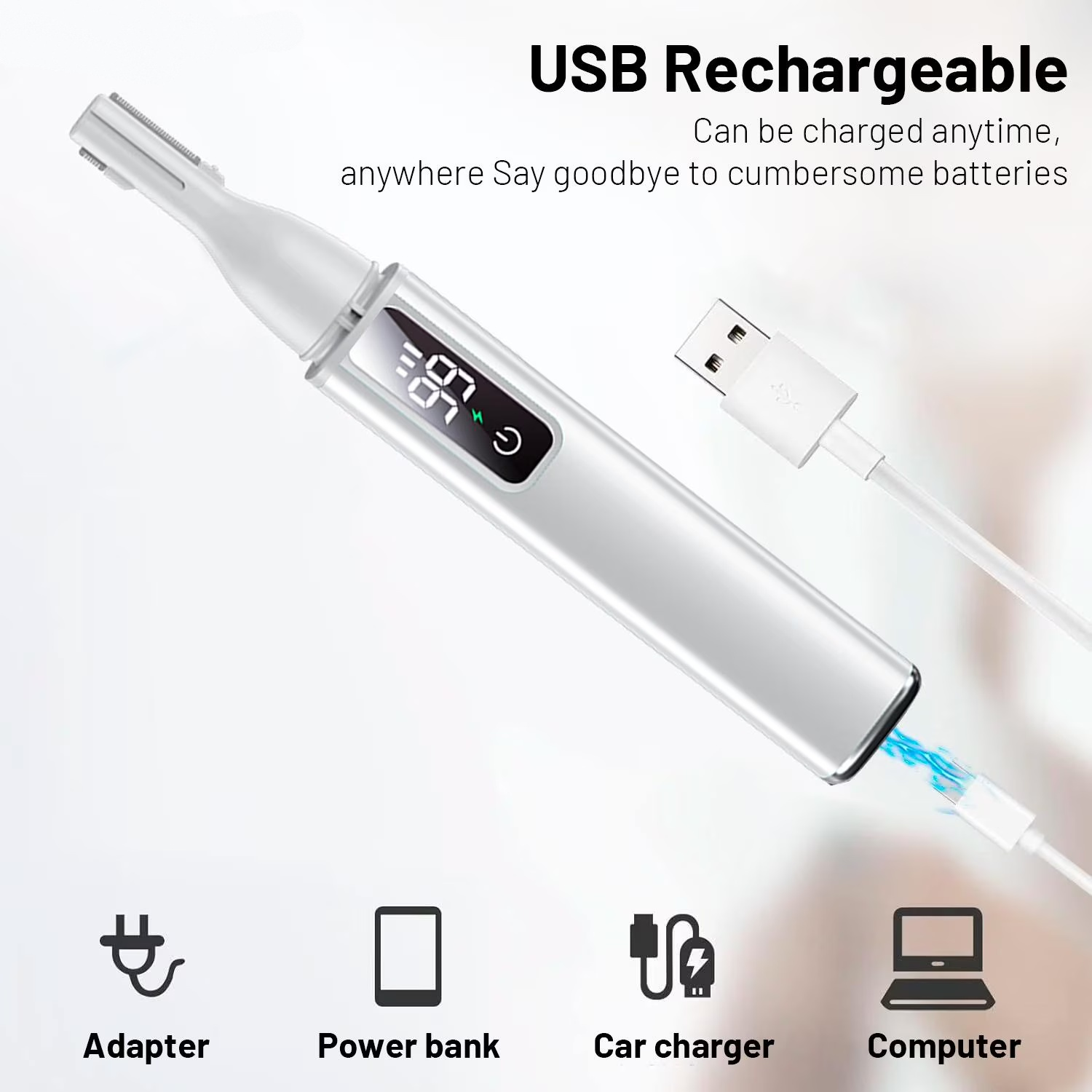 Silbernes USB-Ladegerät mit digitale Anzeige und Ladekabel.