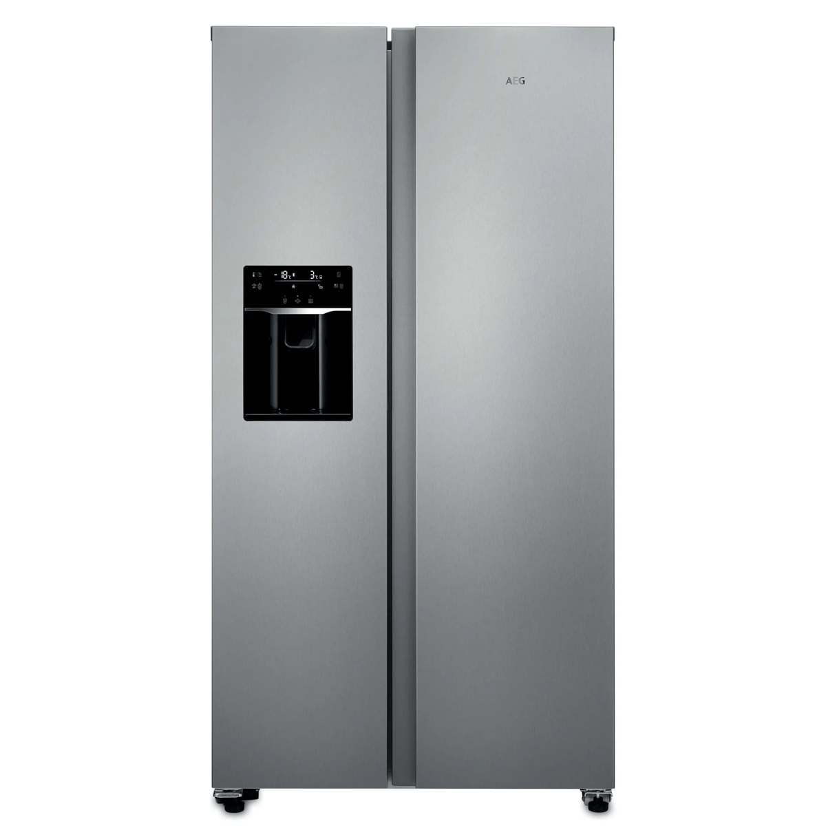 Refrigerador plateado de lado a lado con dispensador de agua en la puerta izquierda.