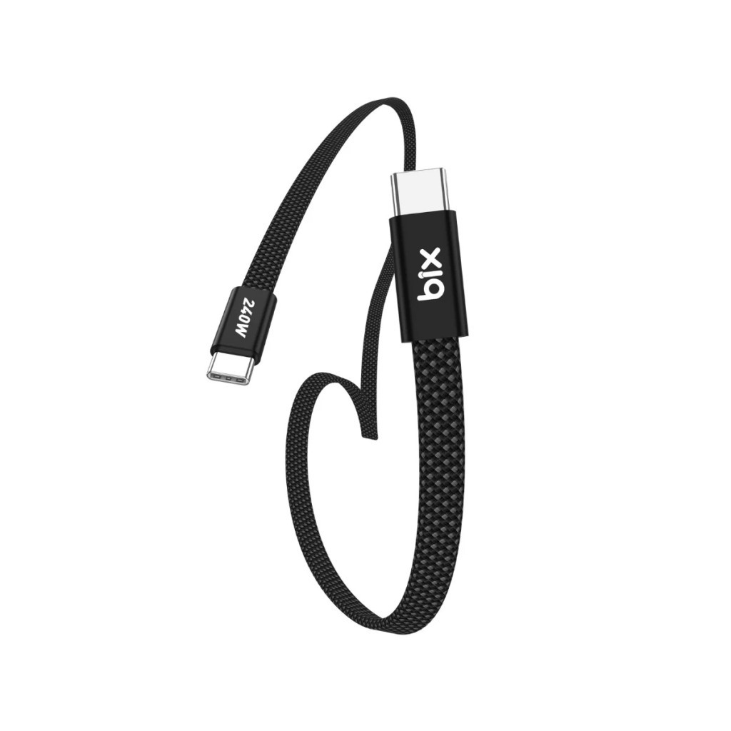 Bix logolu, 240W yazılı siyah USB-C kablo.