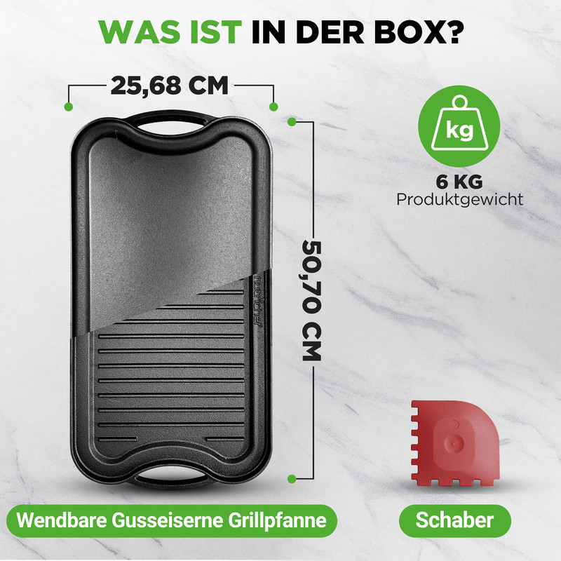 Eine Wendbare Gusseiserne Grillpfanne mit Maßen und einem roten Schaber.