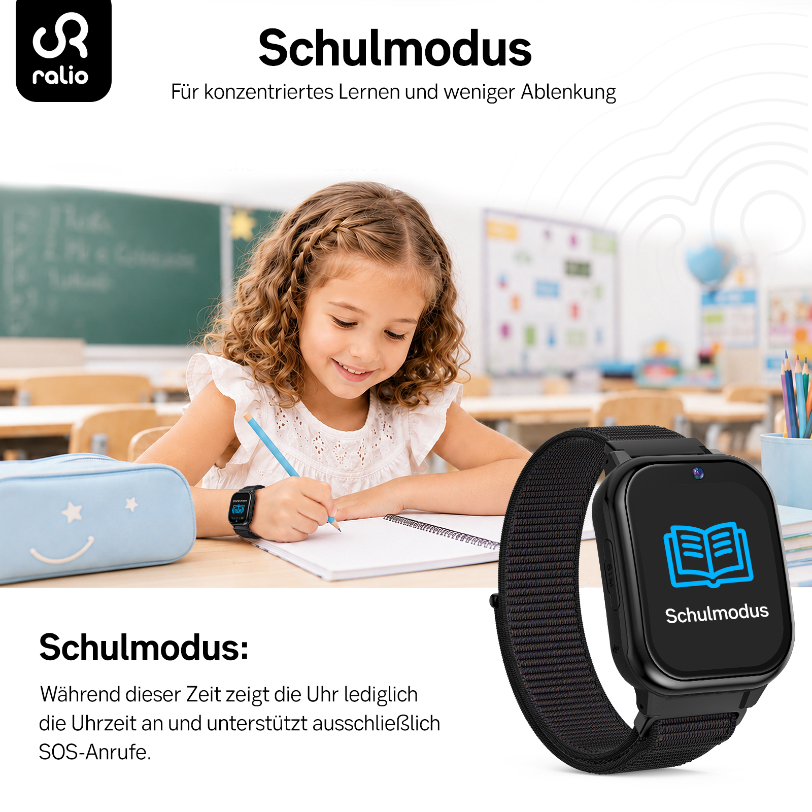 Ein Mädchen lernt in einem Klassenzimmer, eine Smartwatch am Handgelenk.