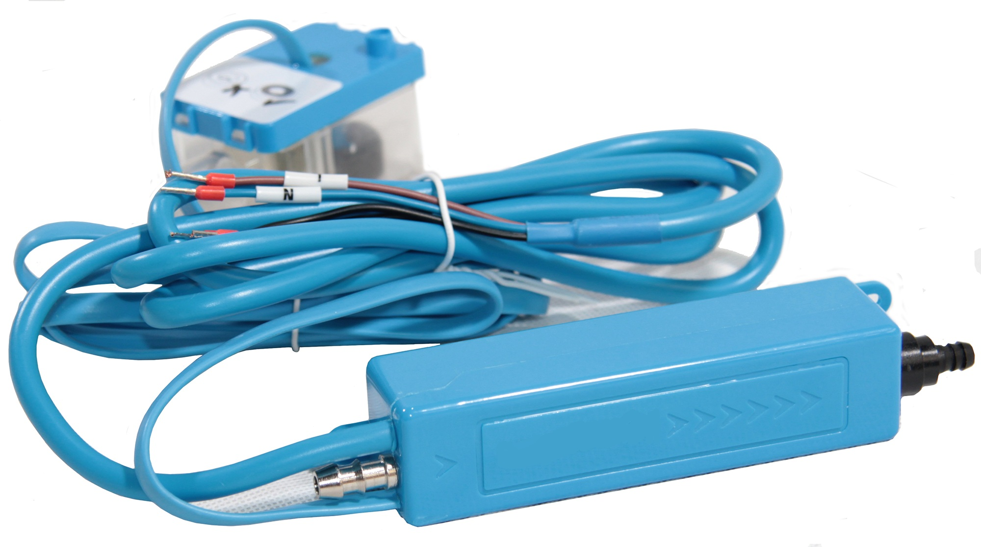 Dos dispositivos azules con cables y conectores sobre fondo blanco.