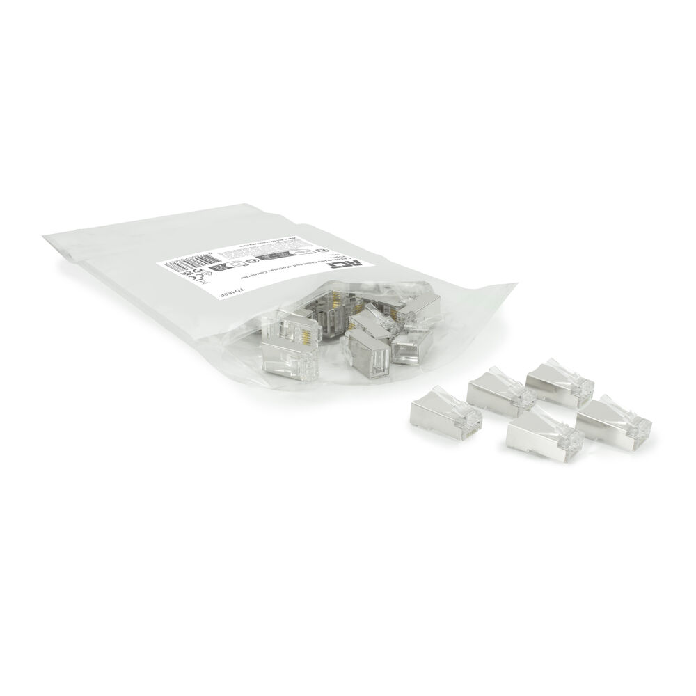 Eine Packung mit silbernen und transparenten RJ45-Steckern, einige liegen daneben.