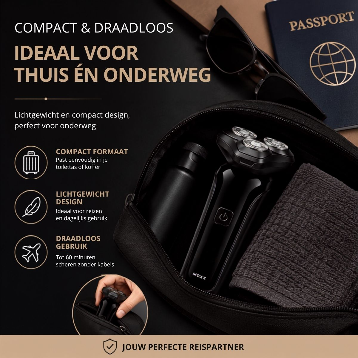 Zwarte elektrische scheerapparaat met accessoires in een tas, naast zonnebril en paspoort.