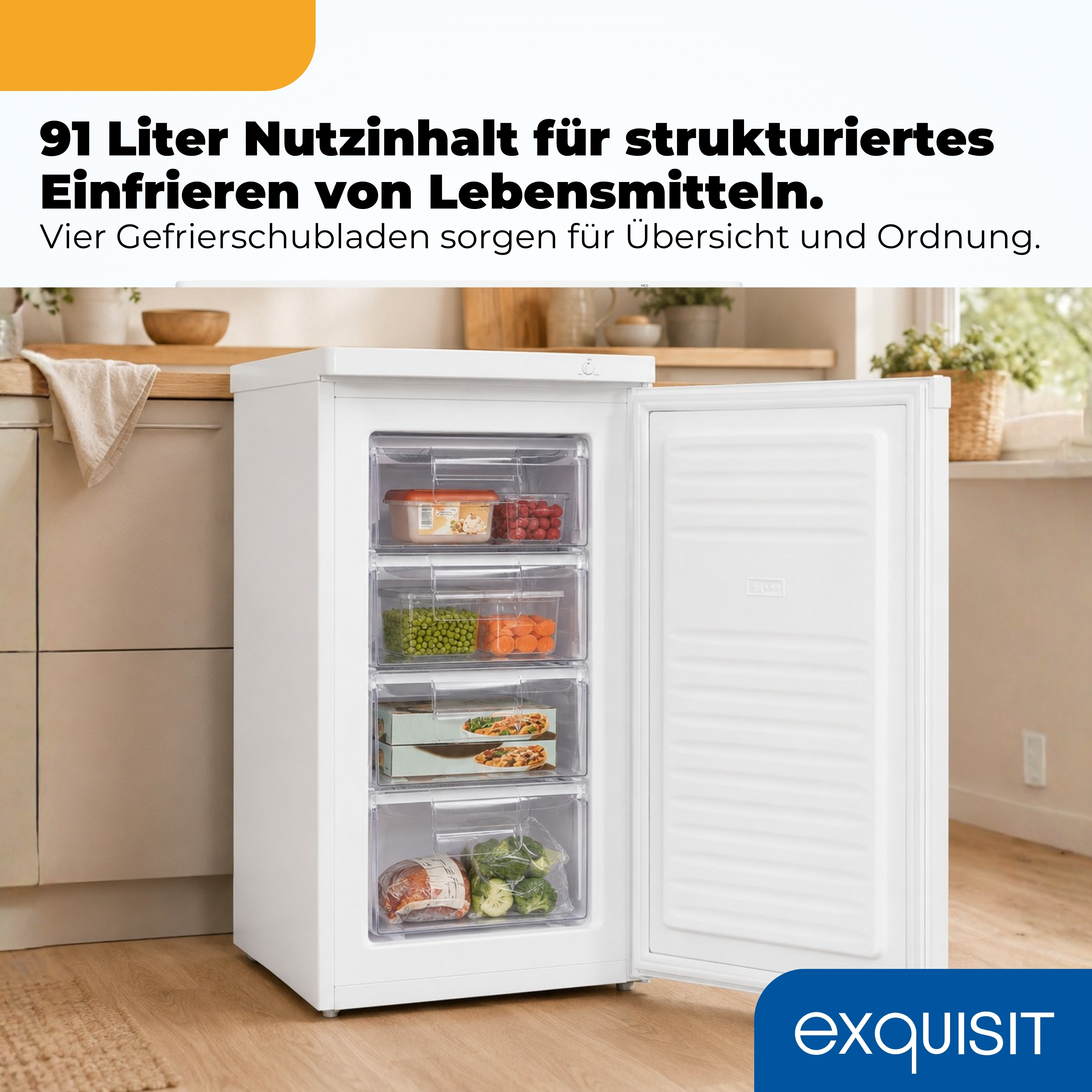 Ein weißer Gefrierschrank mit offener Tür, gefüllt mit Lebensmitteln in Schubladen.