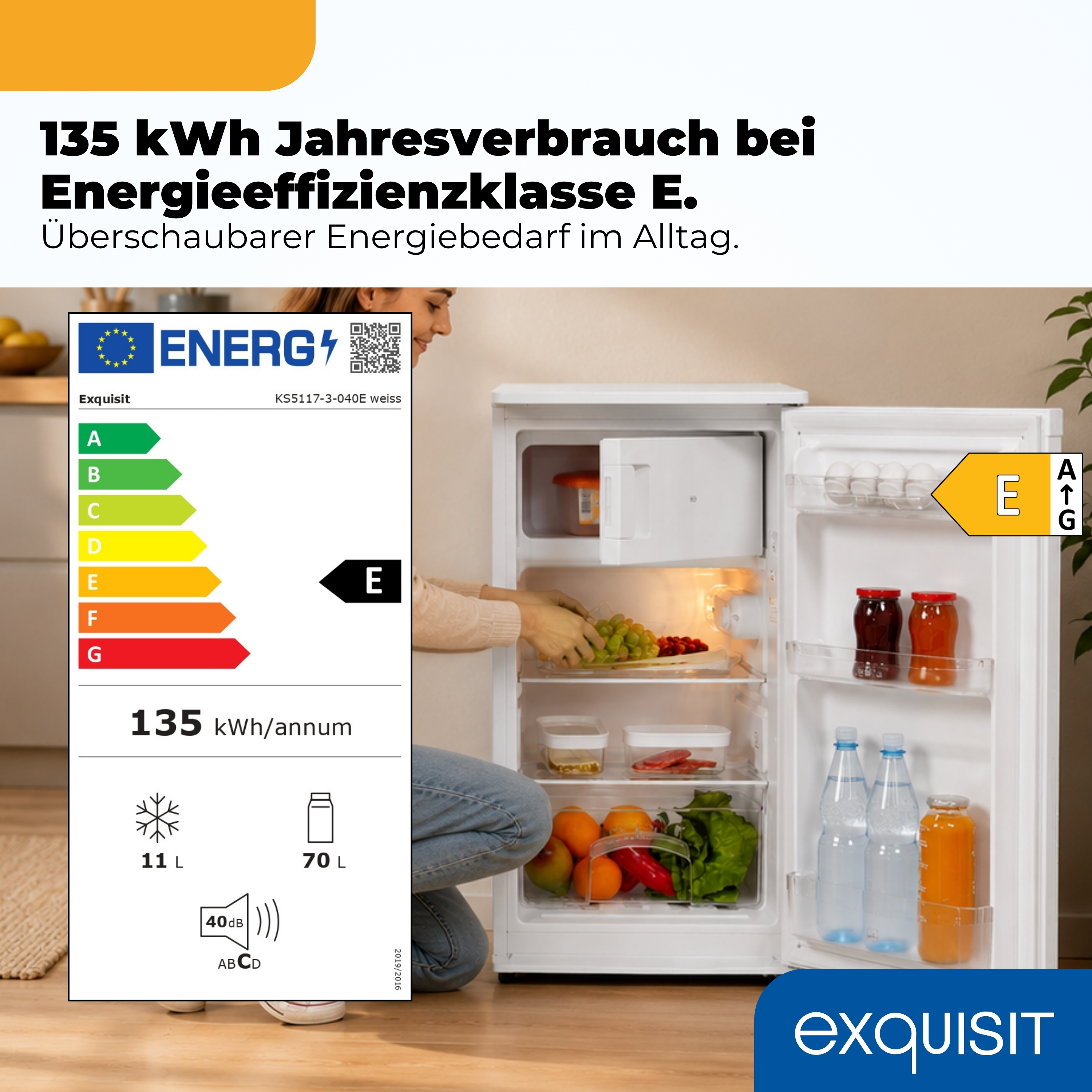 Ein Kühlschrank mit Energieeffizienzklasse E und einem Verbrauch von 135 kWh/Jahr.