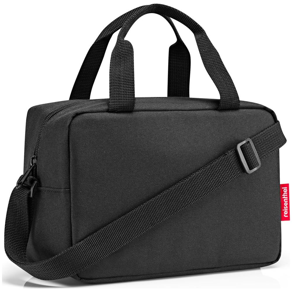 Schwarze Tasche mit Henkeln und Umhängegurt, seitlich rotes Label.
