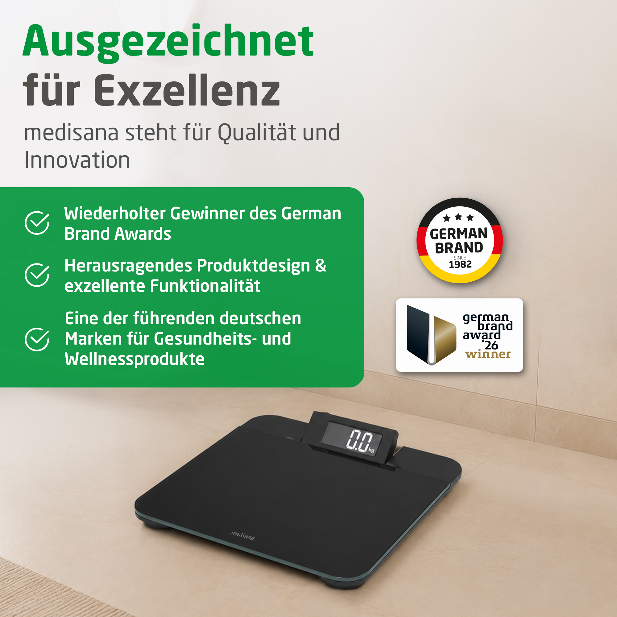 Schwarze Personenwaage mit digitaler Anzeige, die 0.0 kg zeigt. Daneben Auszeichnungen.