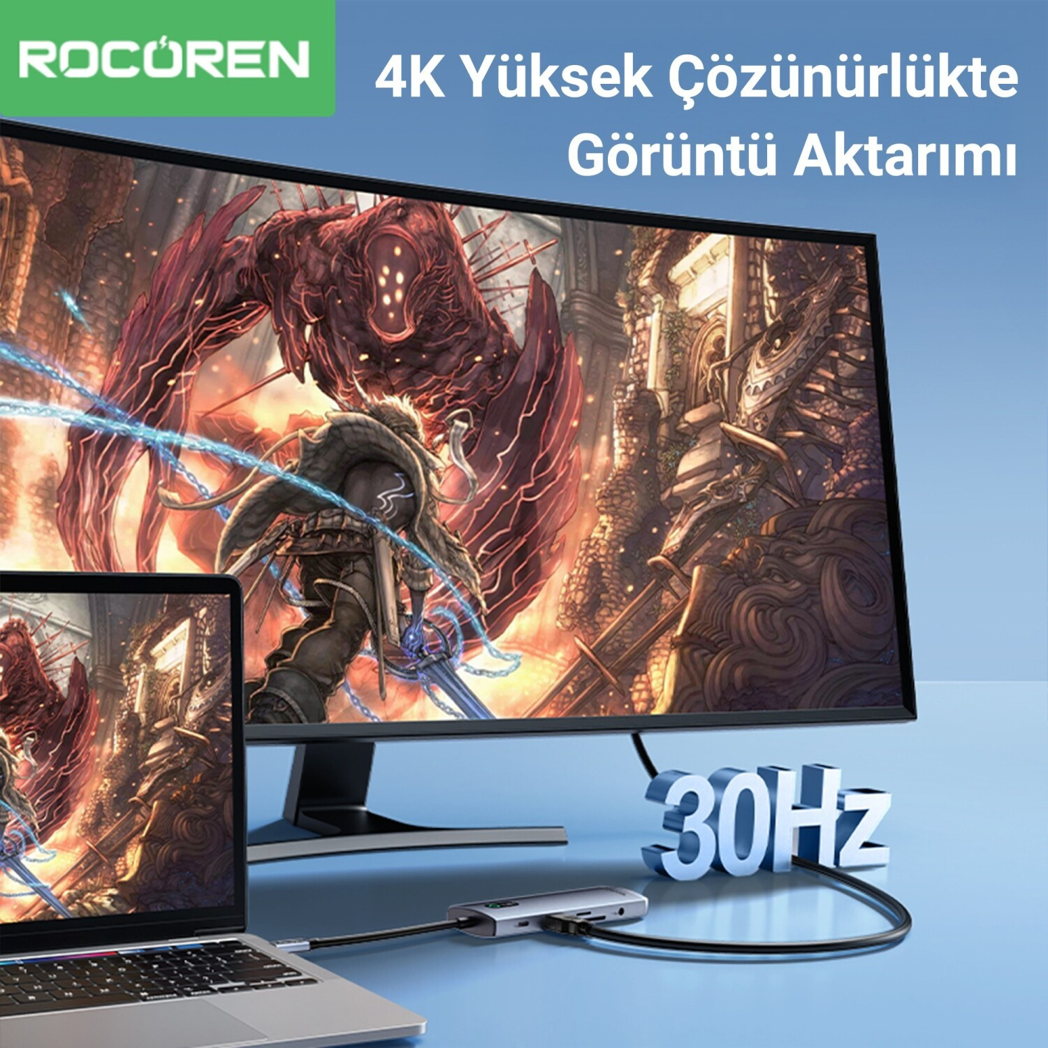 Dizüstü bilgisayar kavisli monitörde fantezi savaş sahnesi. Rocoren logosu.