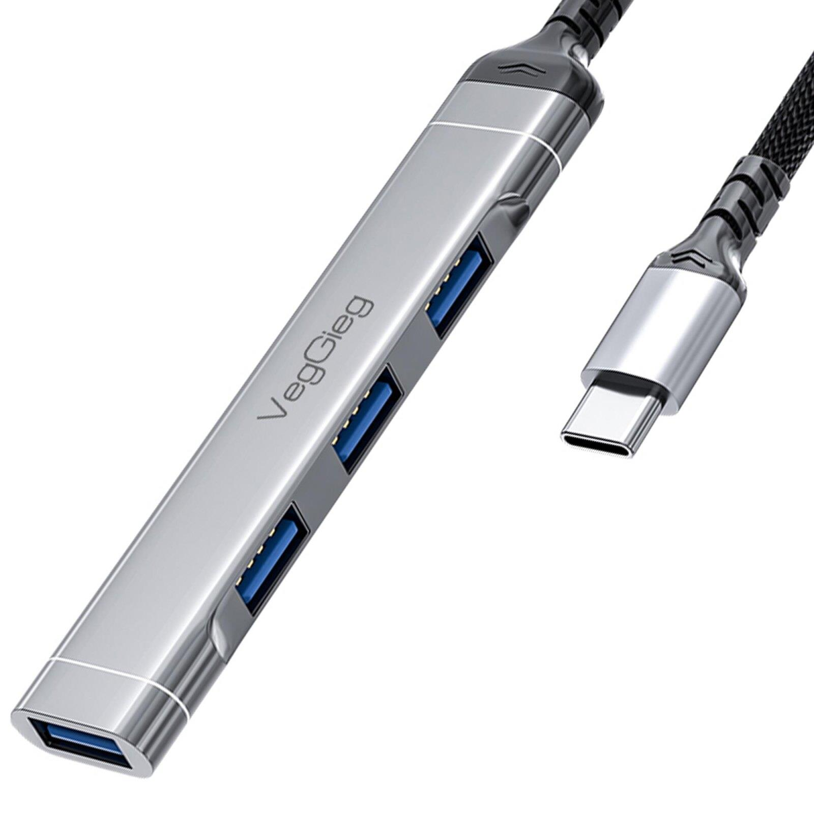 Üç mavi USB-A bağlantı noktasına ve USB-C konektörüne sahip gümüş USB hub.