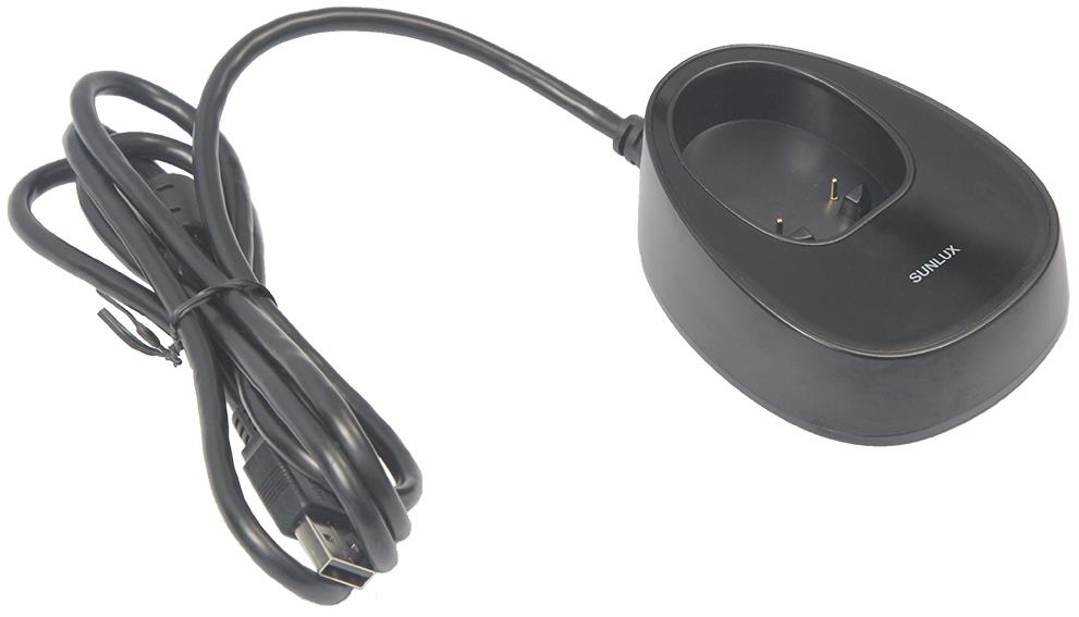USB kablolu ve şarj kontaklı siyah şarj yuvası.