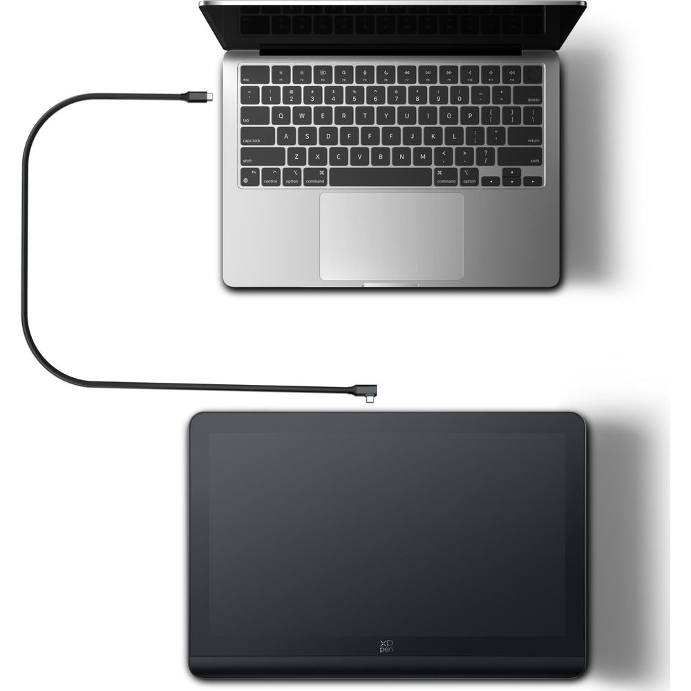 Ein silberner Laptop ist mit einem schwarzen Kabel mit einem dunklen Tablet verbunden.