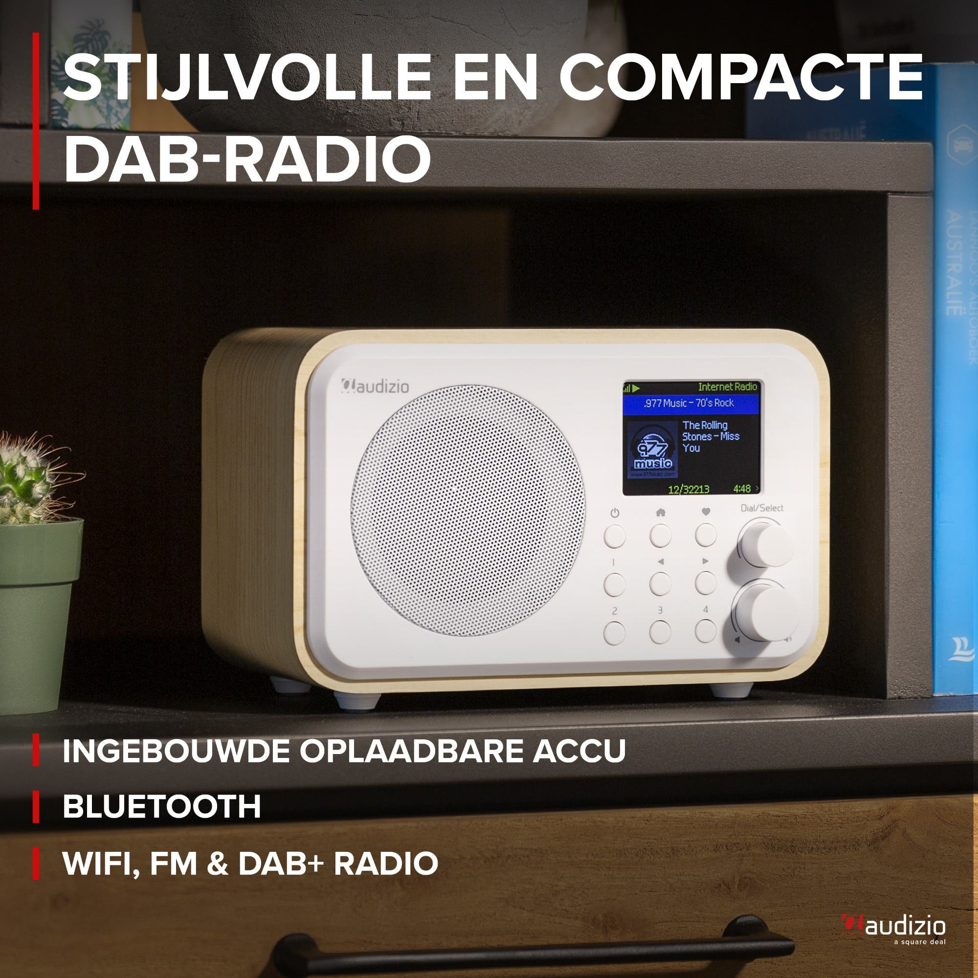 Una radio DAB elegante y compacta con marco de madera y pantalla.