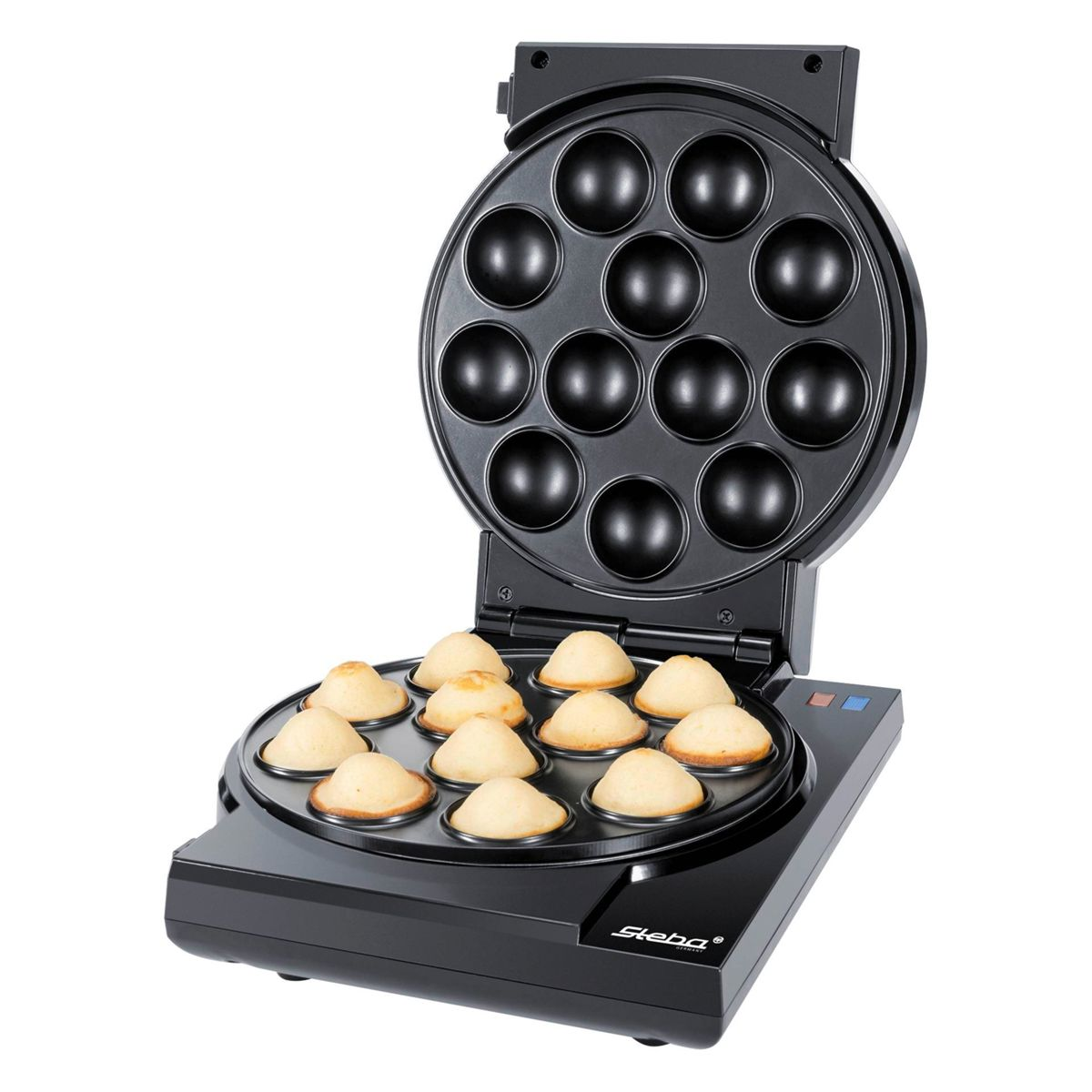 Eine offene schwarze Teemaschine mit 12 runden Vertiefungen, einige mit gebackenen Muffins.