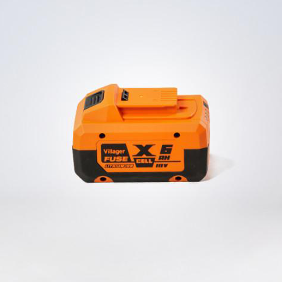 Pomarańczowo-czarna bateria z napisem 'Villager Fuse X6 CELL LI-ION 6.0 AH 18V'.