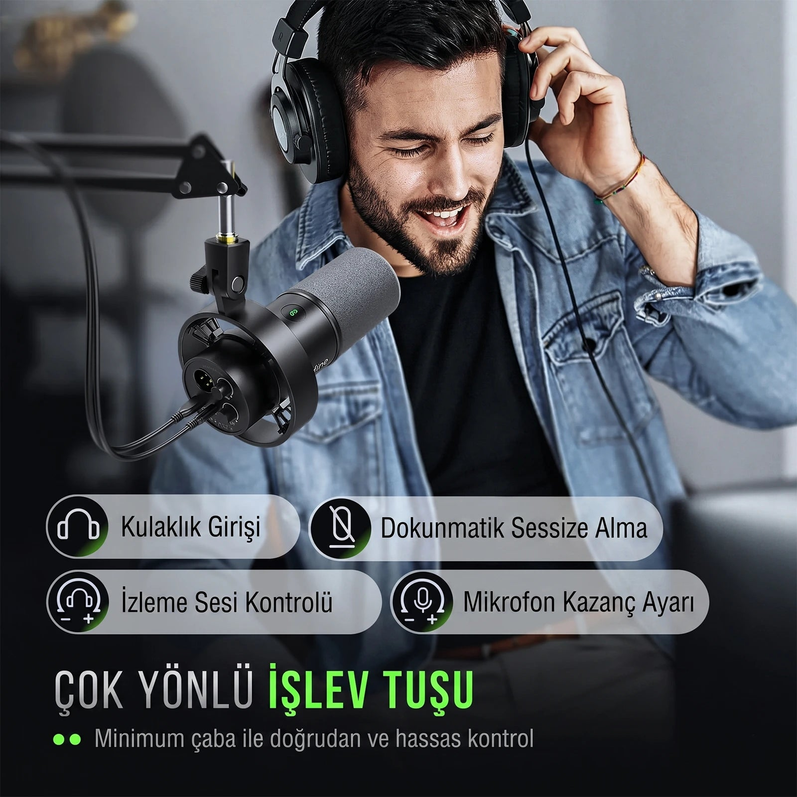 Kulaklıklı ve mikrofonlu adam, özellik simgeleriyle.