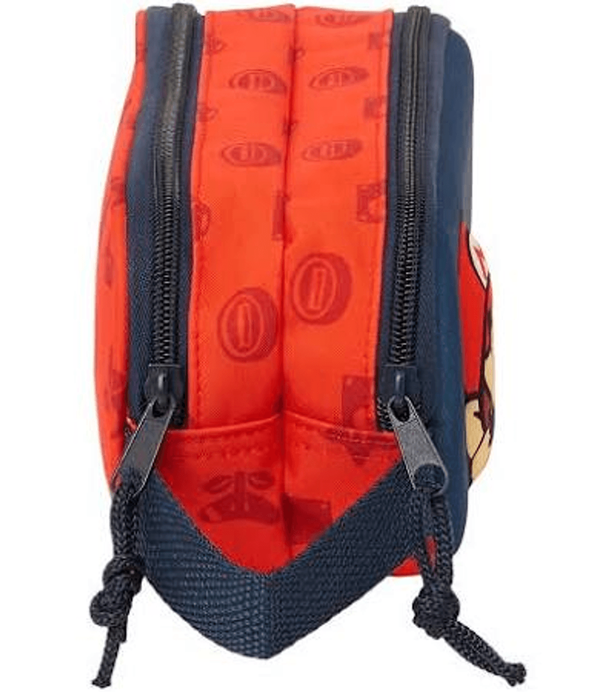 Una mochila azul y naranja con estampado de Super Mario y cremalleras.