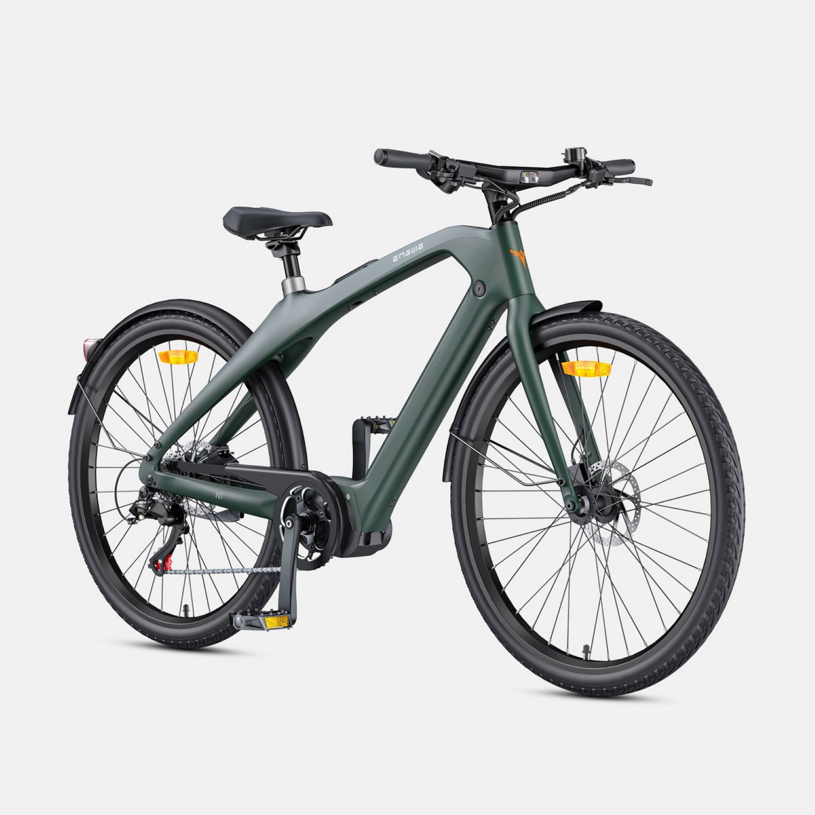Una bicicleta verde oscuro con sillín y neumáticos negros, sobre fondo gris.