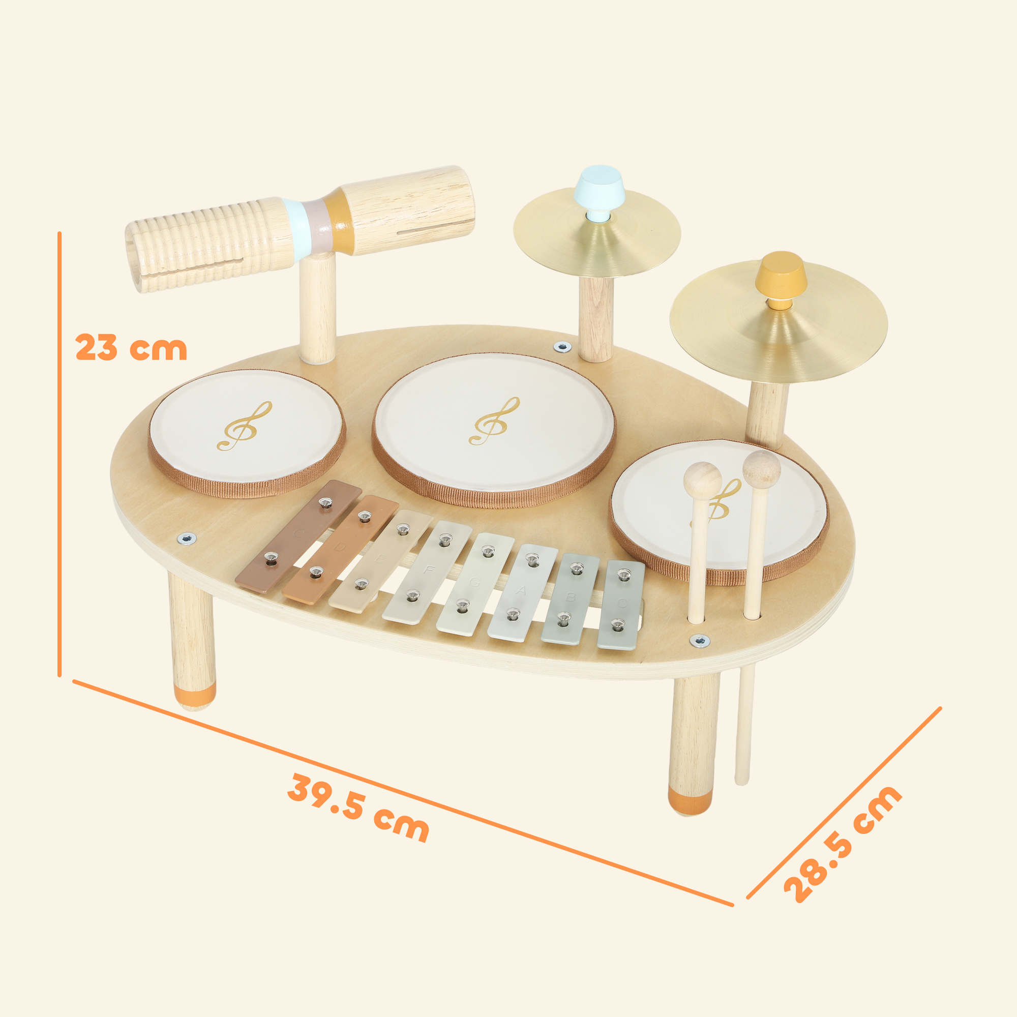 Set di tamburi giocattolo in legno con xilofono, piatto e microfono. Misure 39,5x28,5x23 cm.