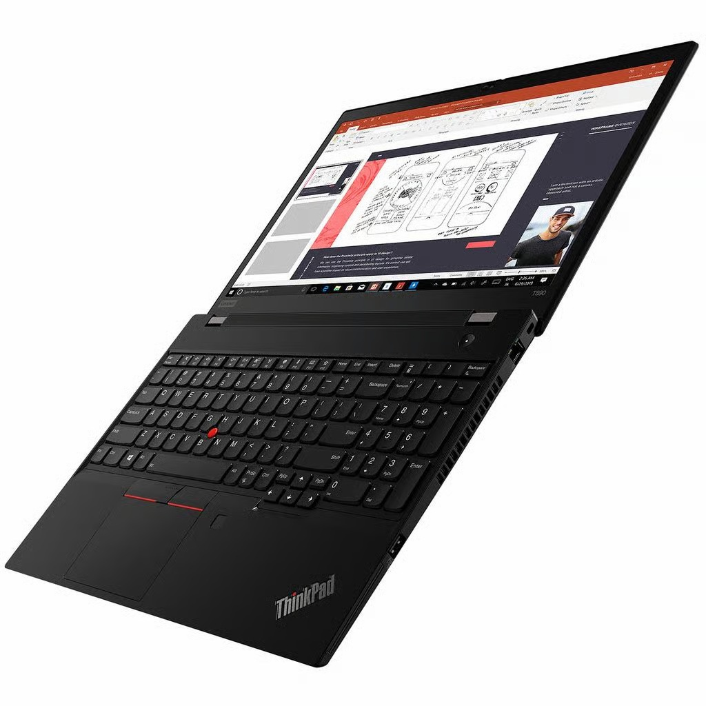 Schwarzer Laptop mit geöffnetem Bildschirm, der eine Präsentation zeigt.