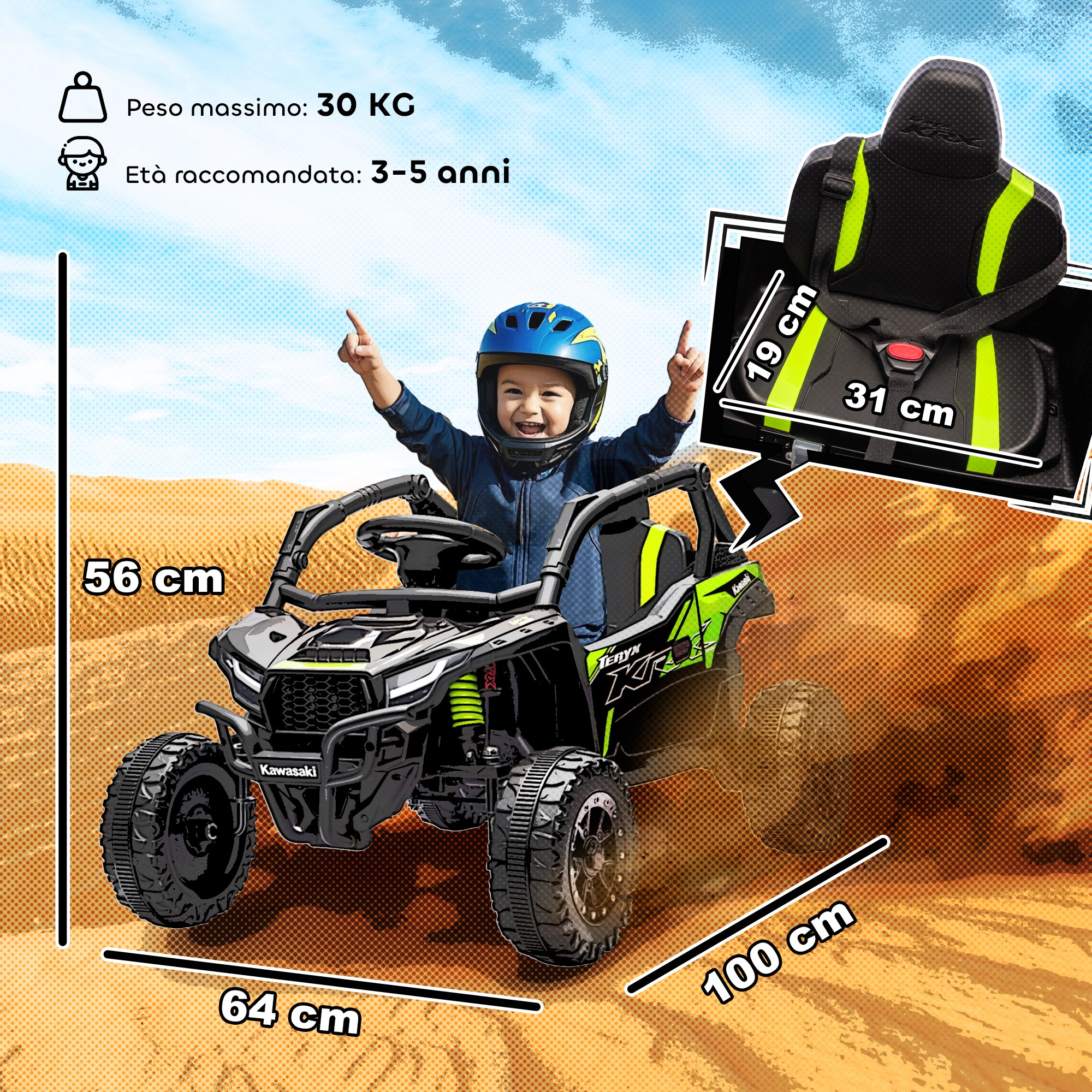 Un bambino con casco blu guida un'auto giocattolo verde e nera in un deserto sabbioso.
