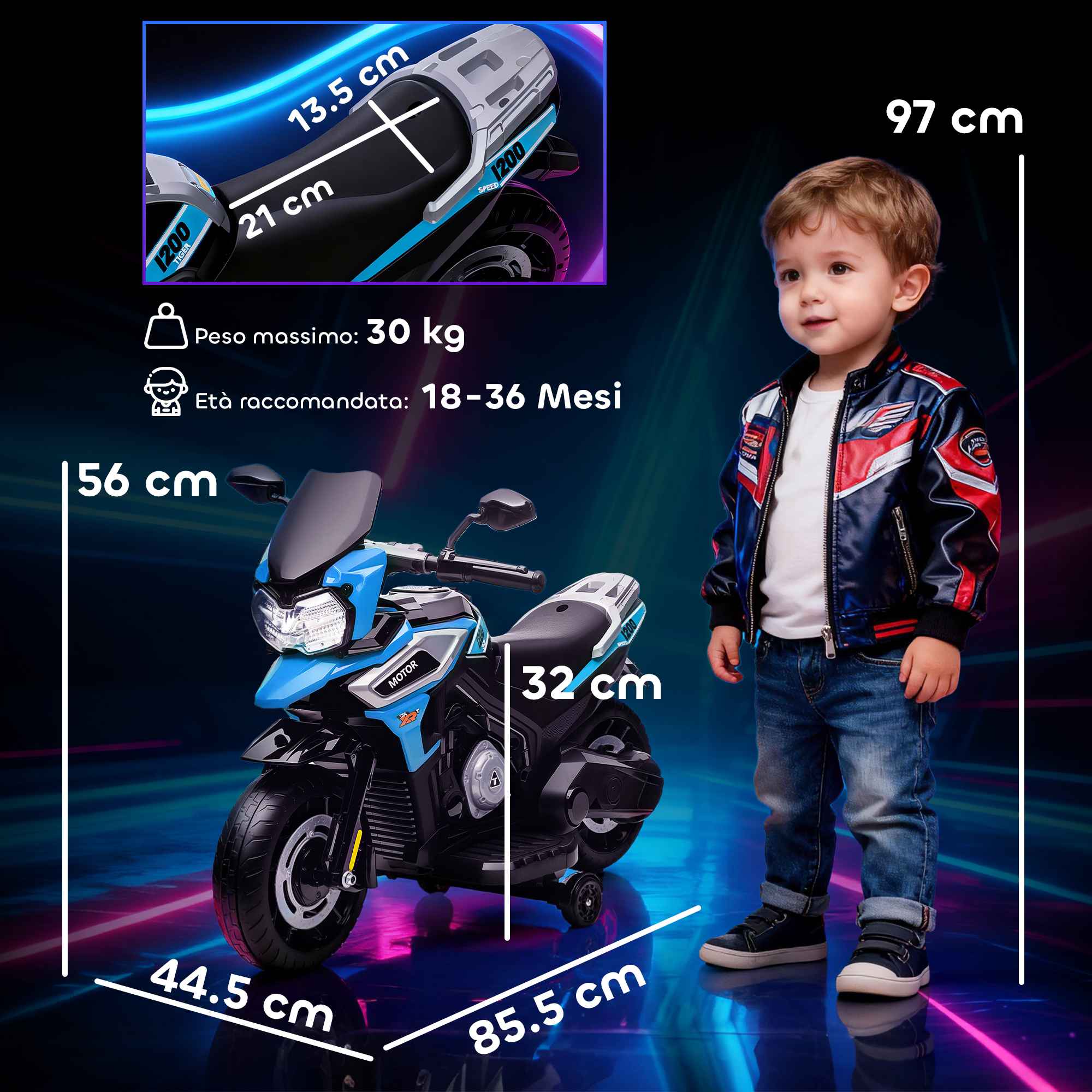 Un bambino accanto a una moto giocattolo blu con dimensioni.