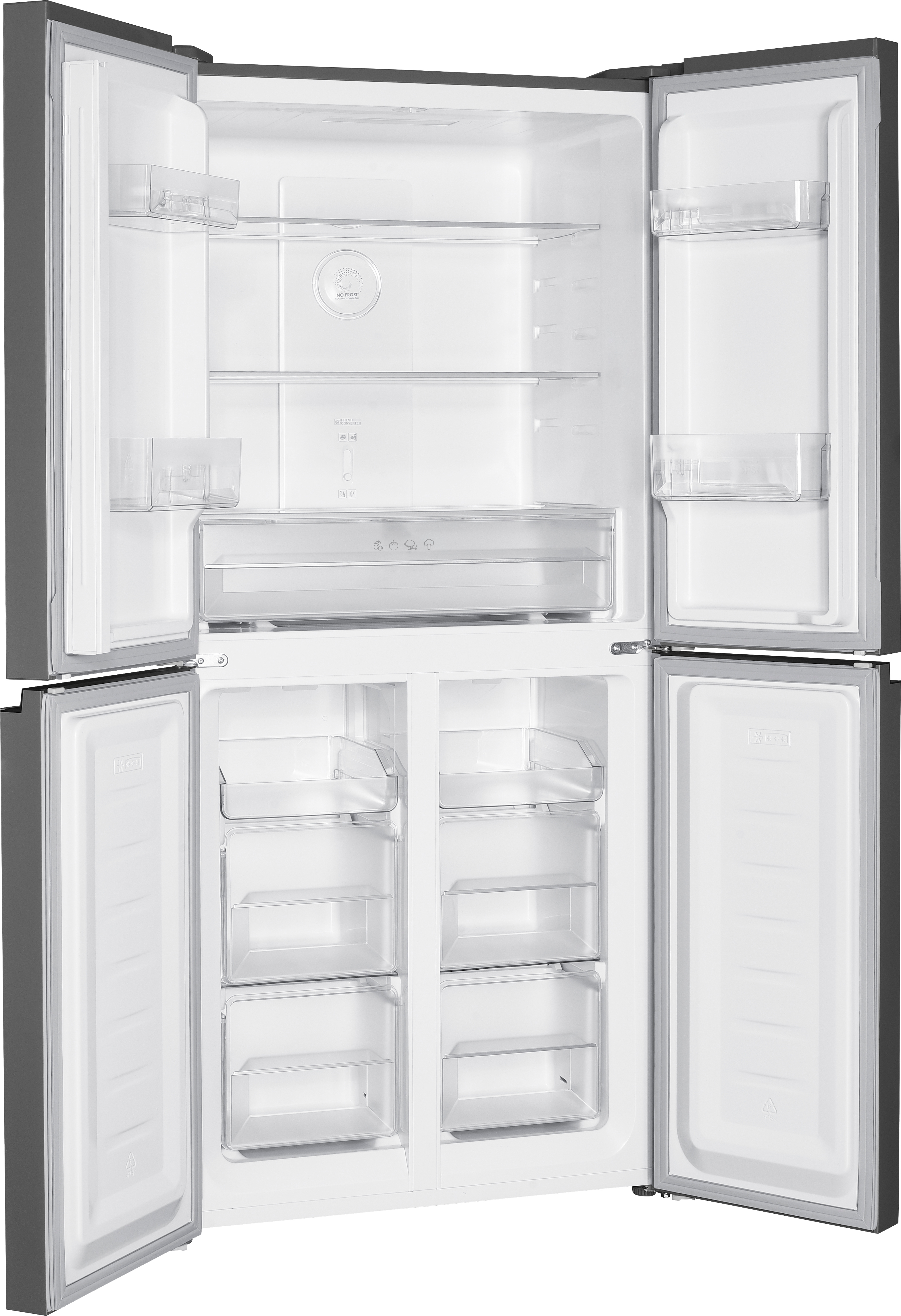 Un refrigerador abierto y vacío de cuatro puertas con estantes de cristal.