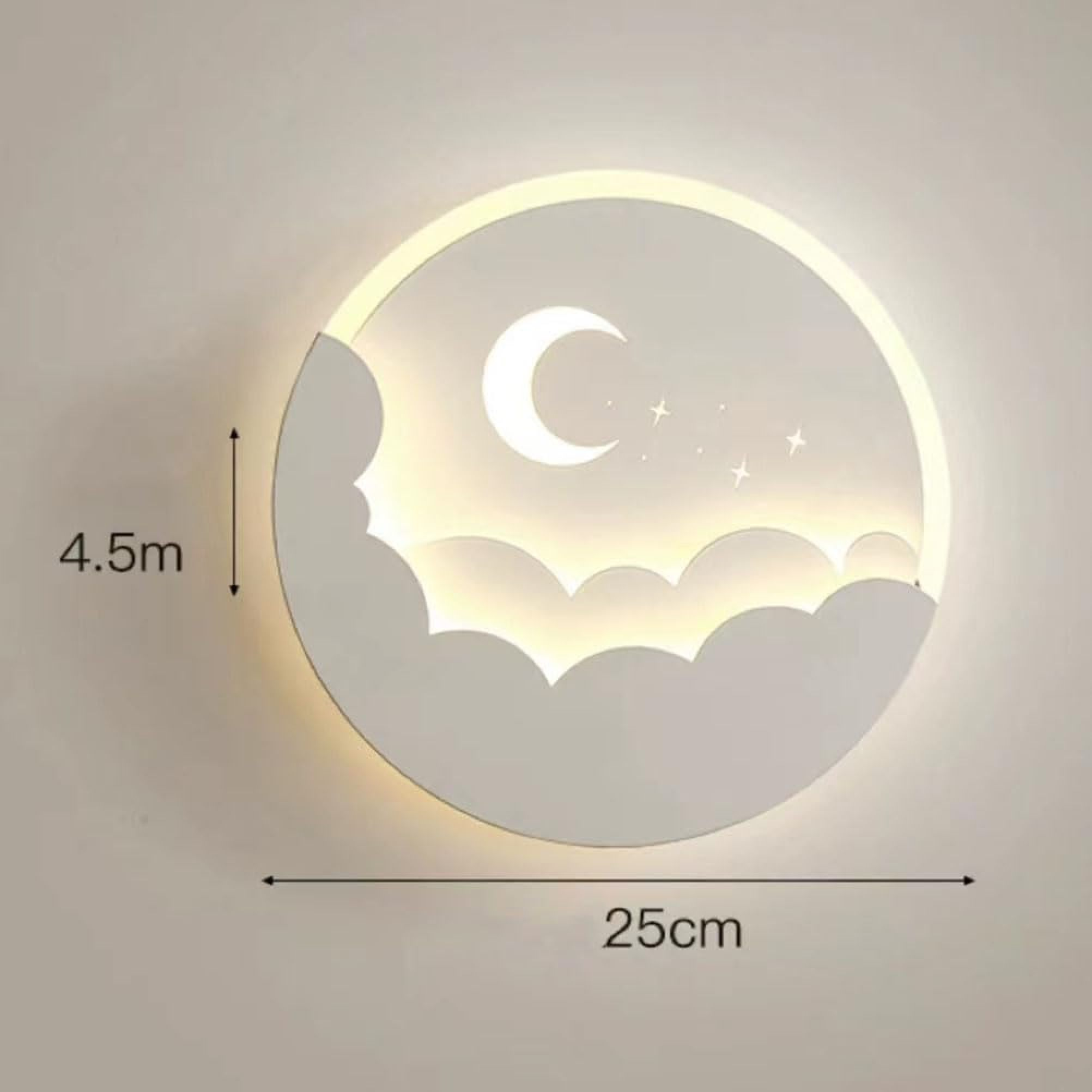 Eine runde Lampe mit einem Mond- und Sternenmotiv, Wolken und Maßangaben.