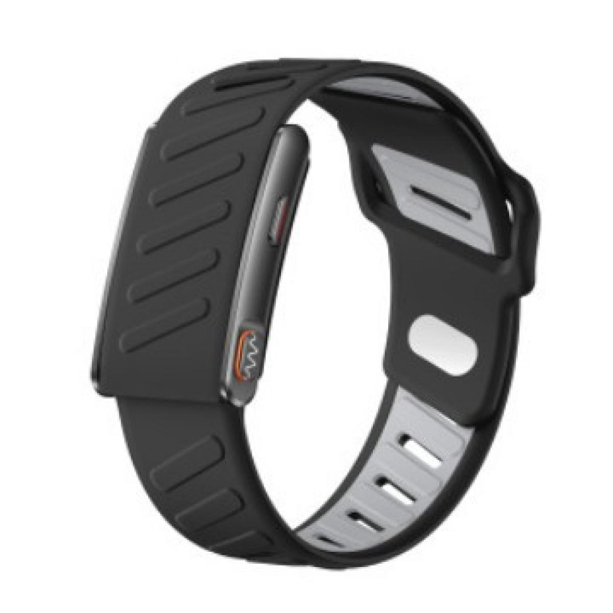 Schwarzes Fitnessarmband mit silbernen Akzenten und Rillen.