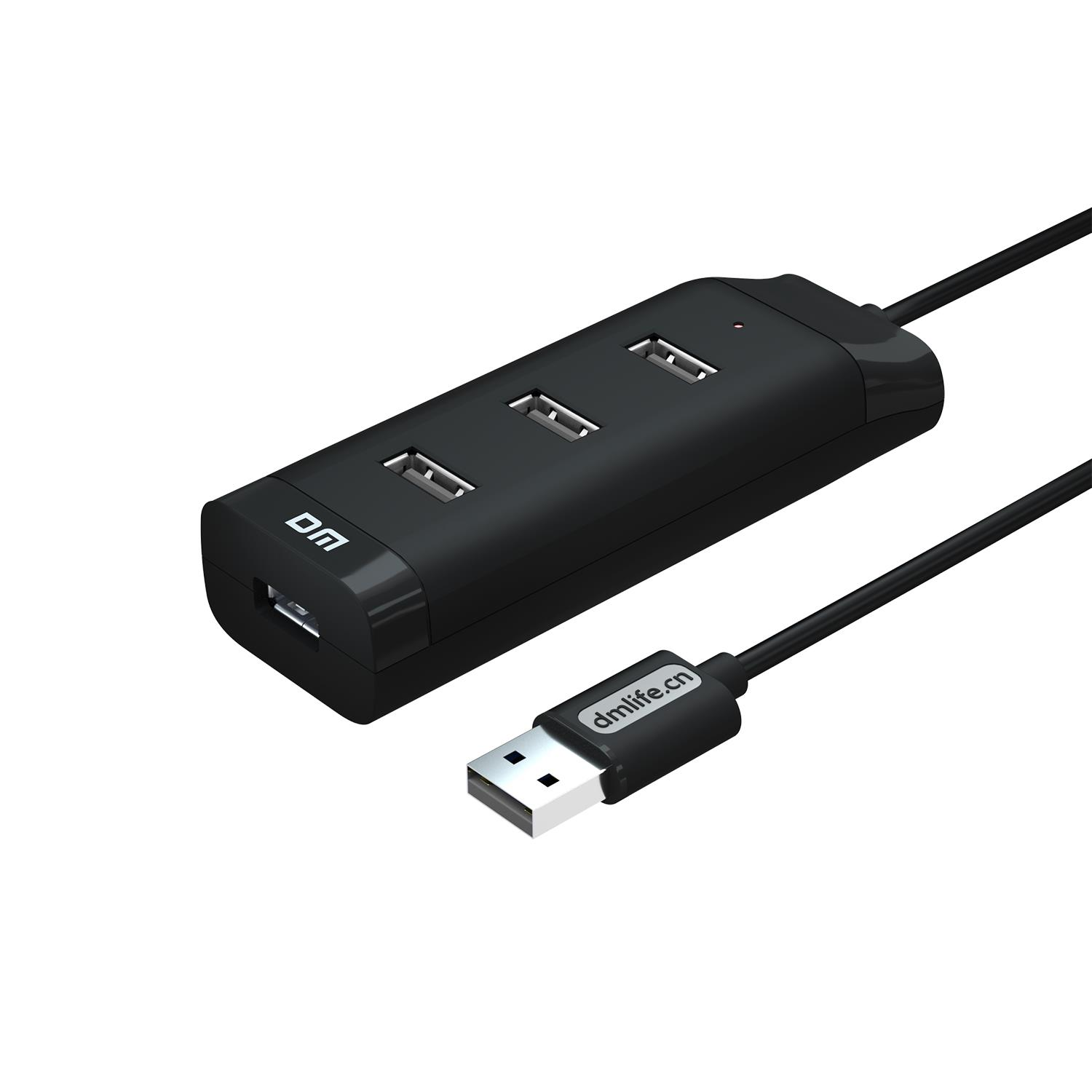 Dört bağlantı noktalı siyah USB hub ve bir USB kablosu.