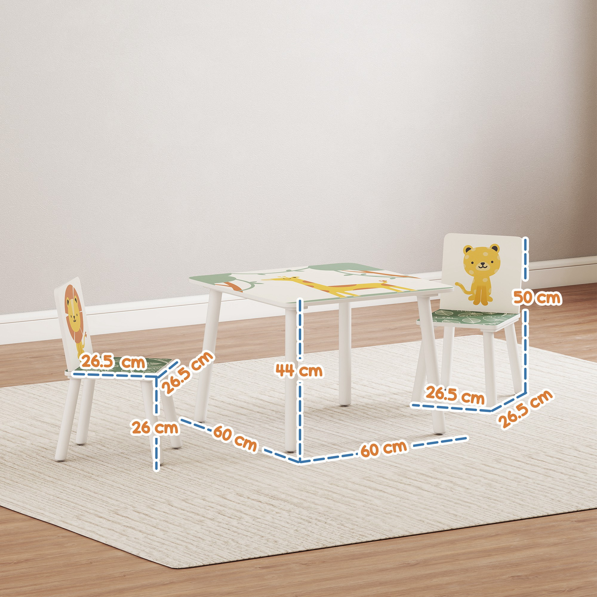 Un set di tavolo e sedie per bambini bianco con decorazioni di leone e giraffa.