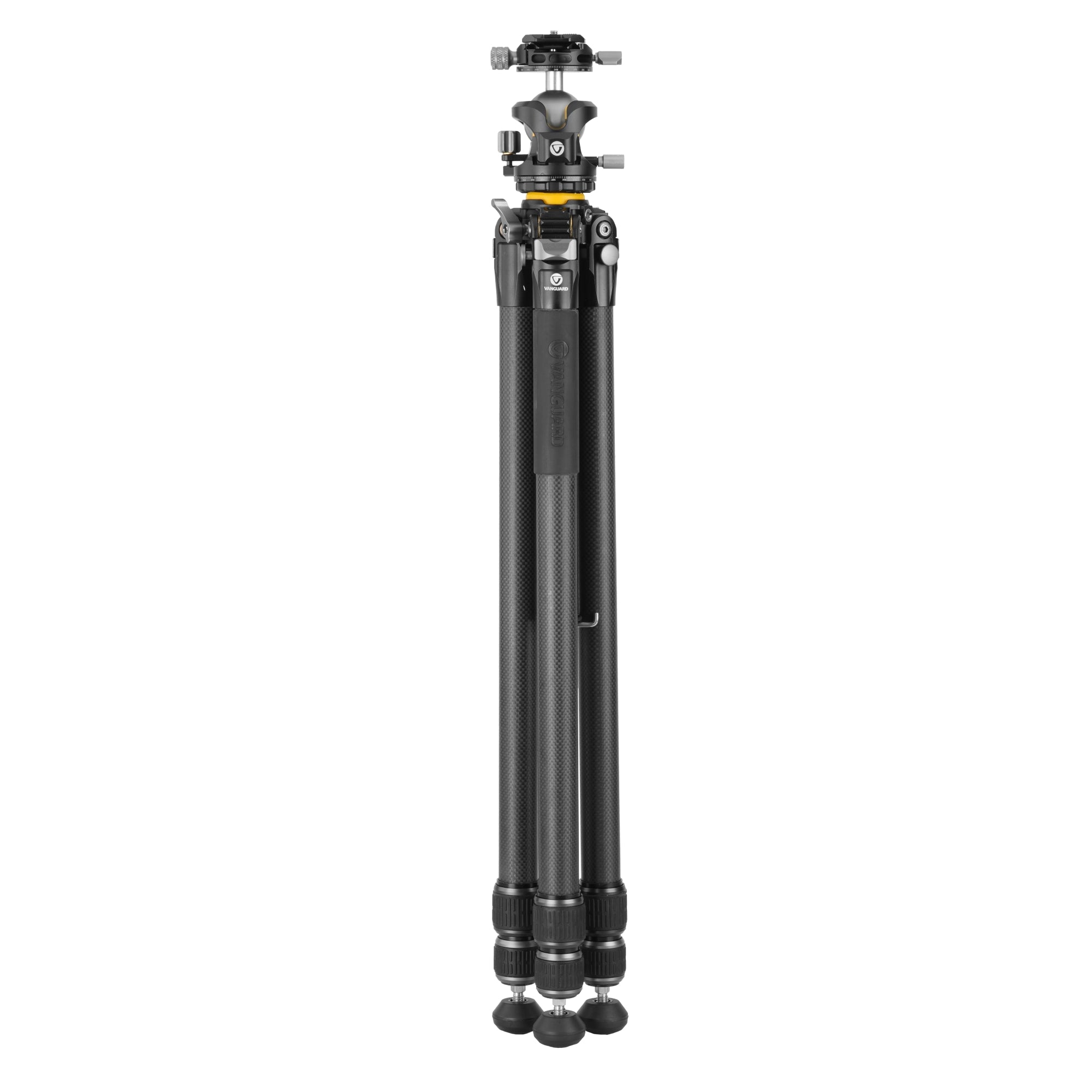 Un trípode negro de fibra de carbono con cabezal plateado y pies de goma.