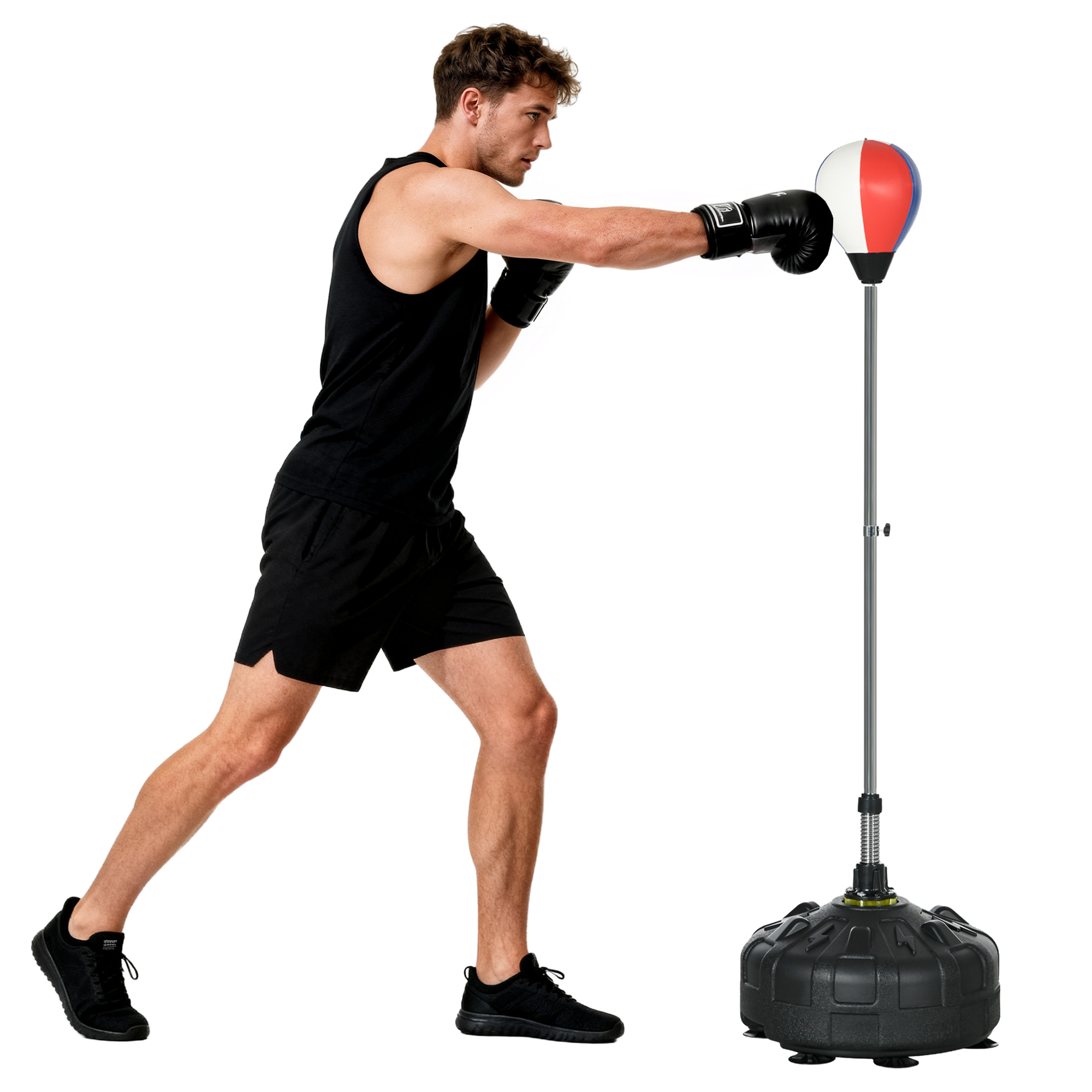 Un uomo in nero si allena con un sacco da boxe.