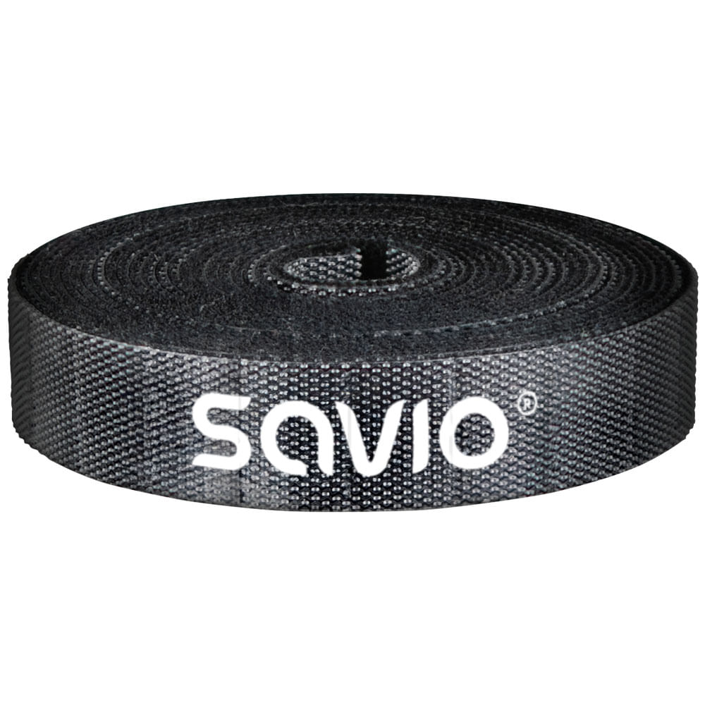Se muestra un rollo negro de cinta de velcro marca Savio sobre fondo blanco.
