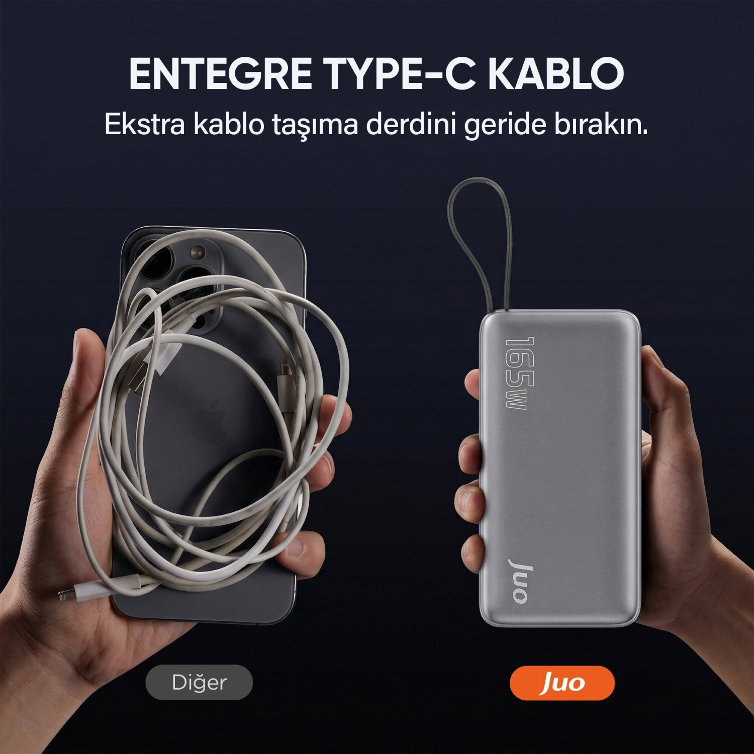 Bir elde beyaz kablolu akıllı telefon, diğer elde gri JUO şarj cihazı.