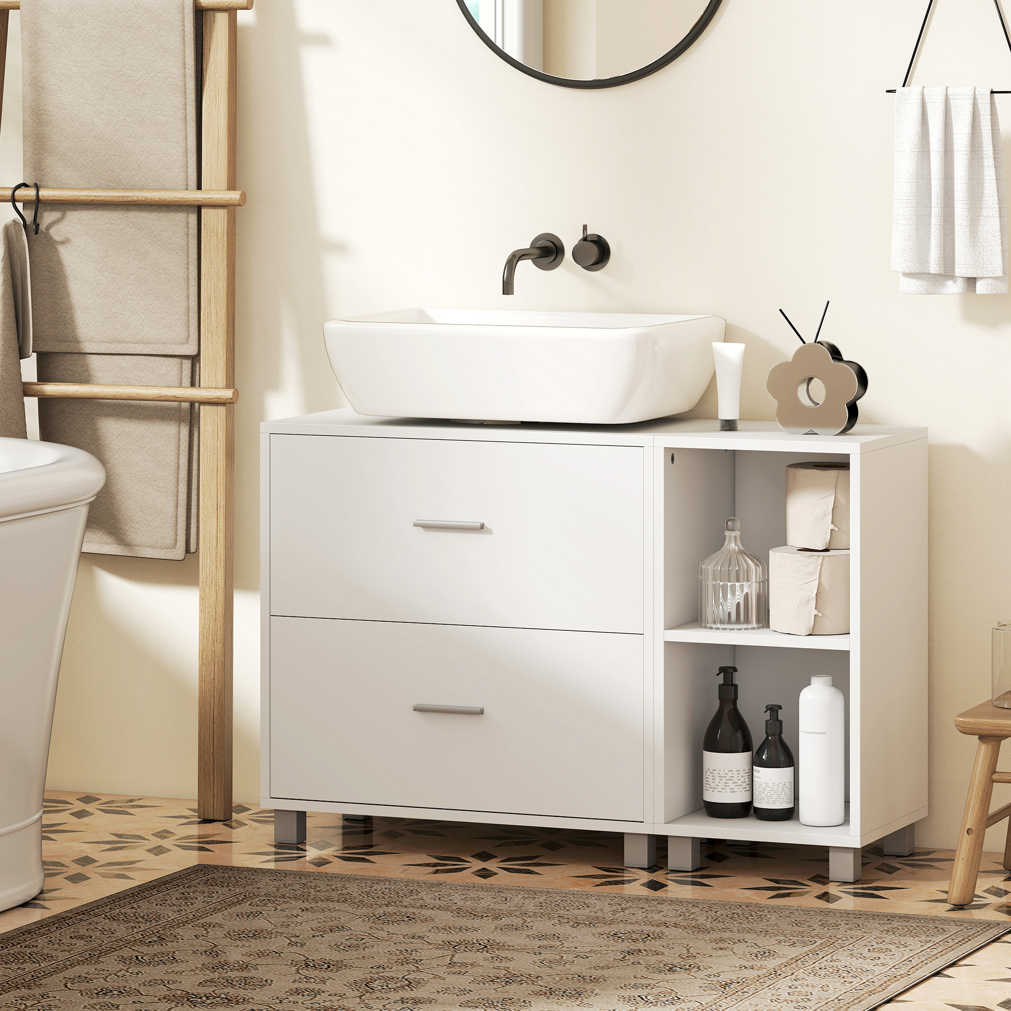 Un mobiletto da bagno moderno con lavabo da appoggio, cassetti e ripiani a giorno.
