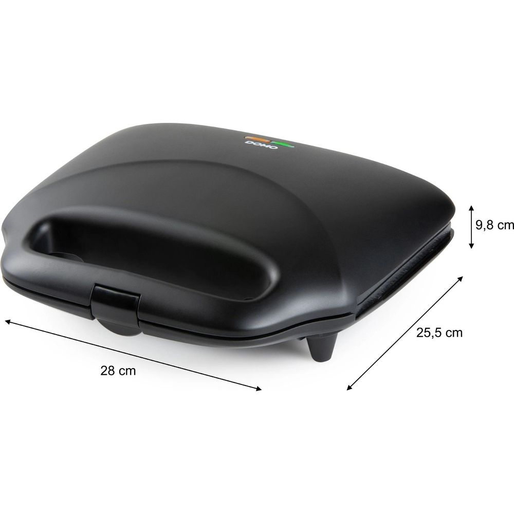 Schwarzer Sandwichmaker mit Maßen: 28x25,5x9,8 cm. Domo-Logo.