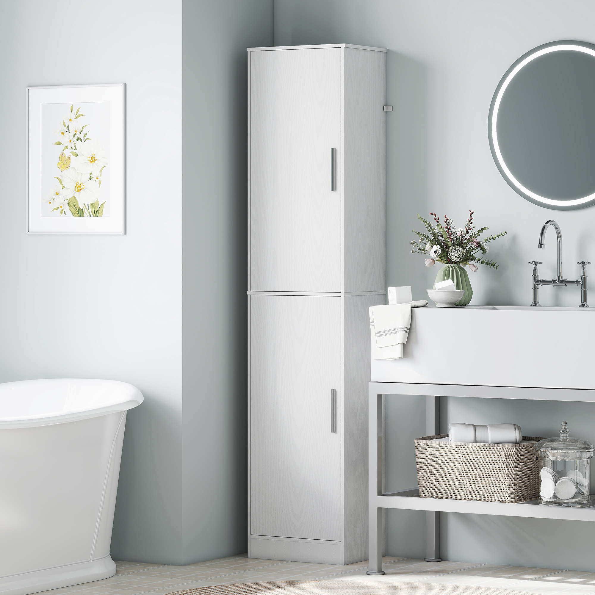 Un bagno con vasca, armadio, lavandino, specchio e quadro.