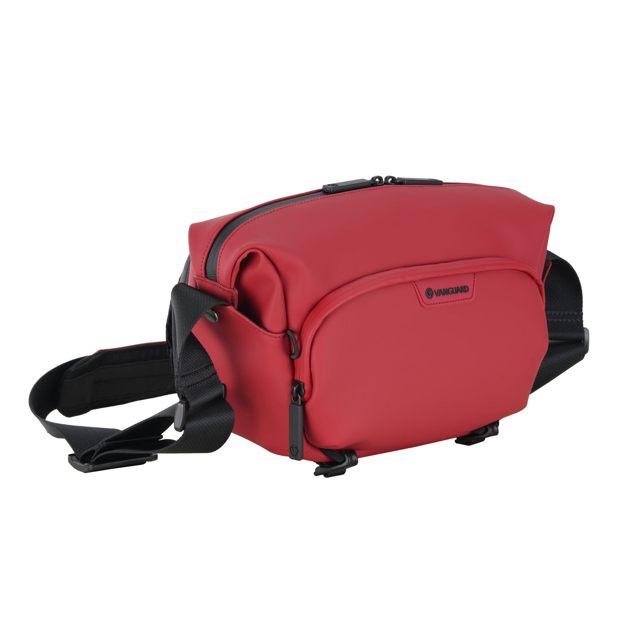 Una bolsa de cámara Vanguard roja con correa negra y cremalleras.