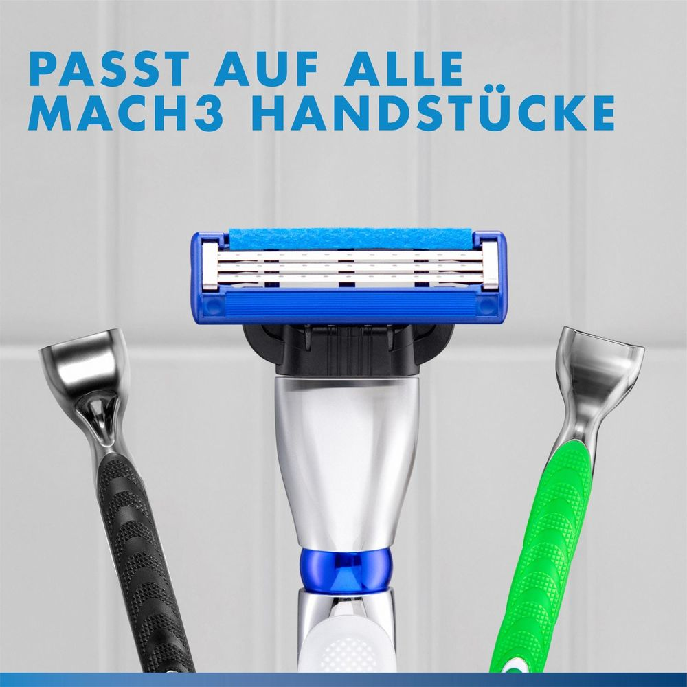 Tre rasoi: uno blu a 3 lame, uno nero e uno verde.