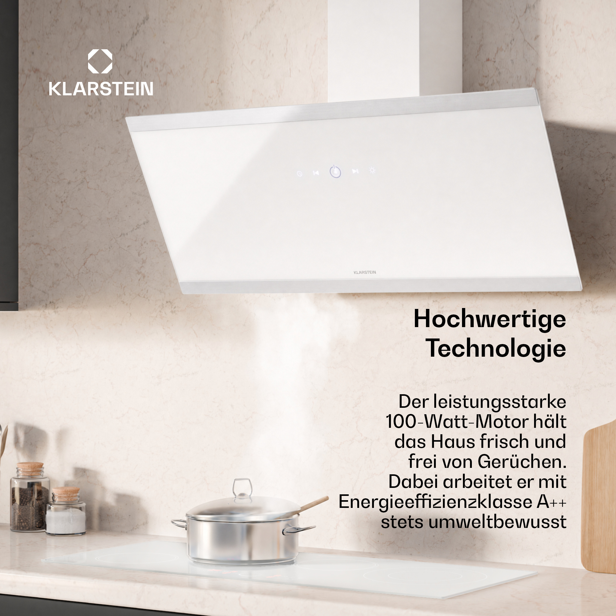 Ein moderner weißer Dunstabzug mit Touch-Bedienfeld über einer Kochplatte.