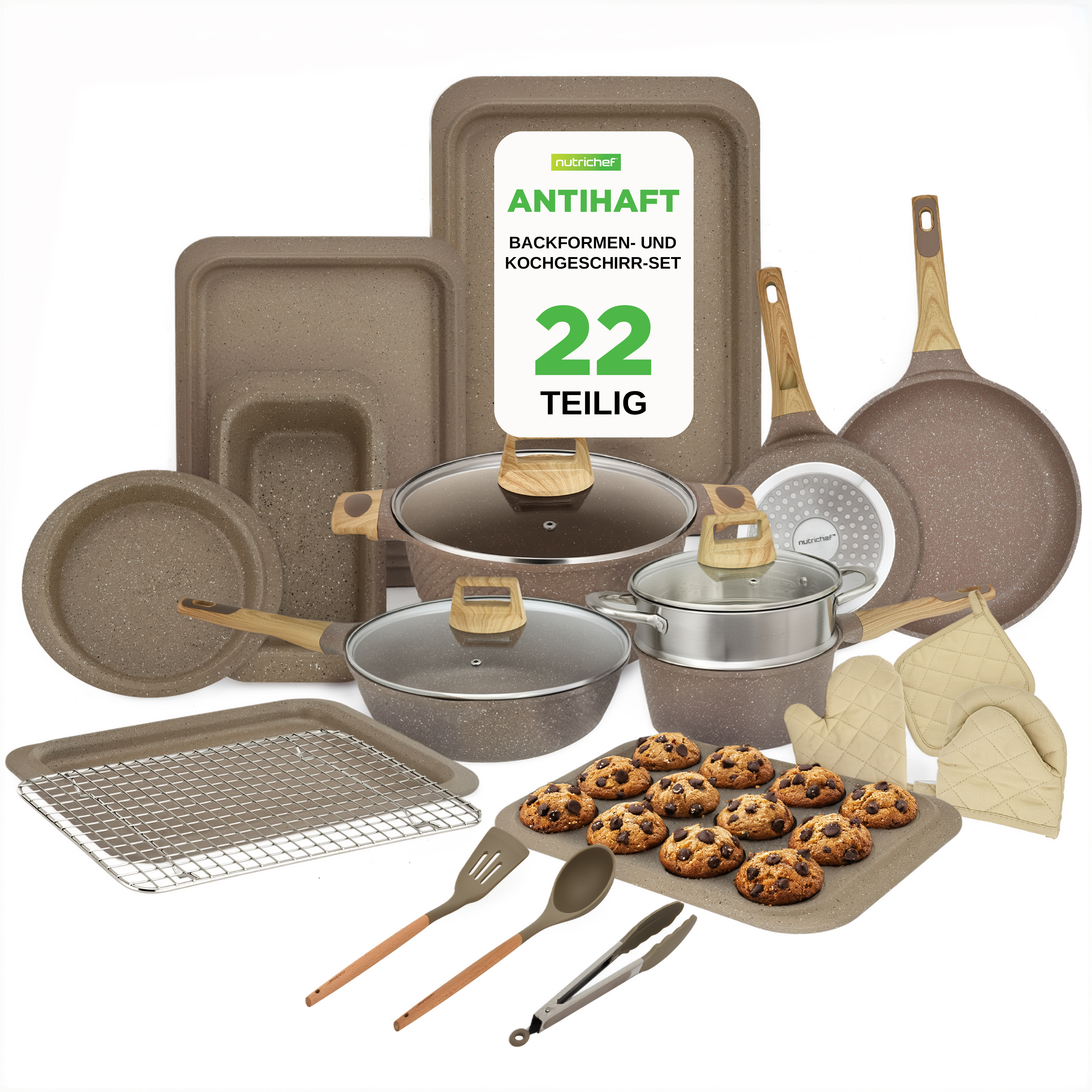 Ein Kochgeschirr-Set mit Pfannen, Töpfen, Backformen, Cookies und Küchenutensilien.